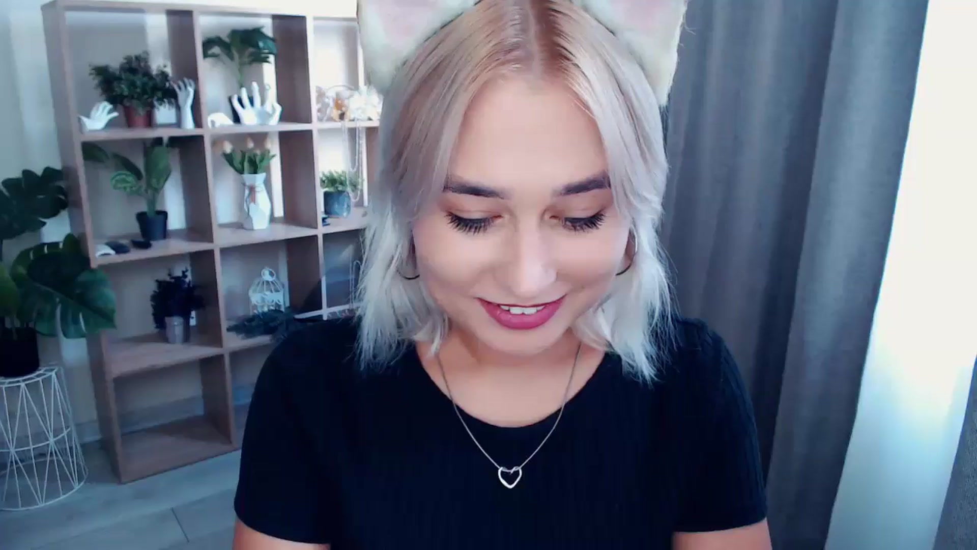 Gallery image thumbnail from Kukla_kolduna's myfreecams stream on, 08/28/2024, 15:04 image 20 of 20