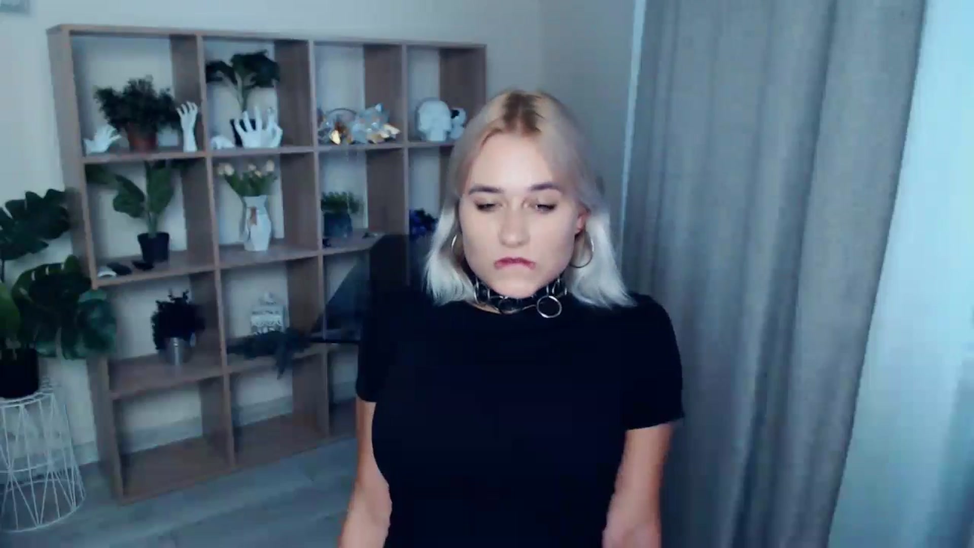 Gallery image thumbnail from Kukla_kolduna's myfreecams stream on, 08/28/2024, 16:36 image 17 of 20