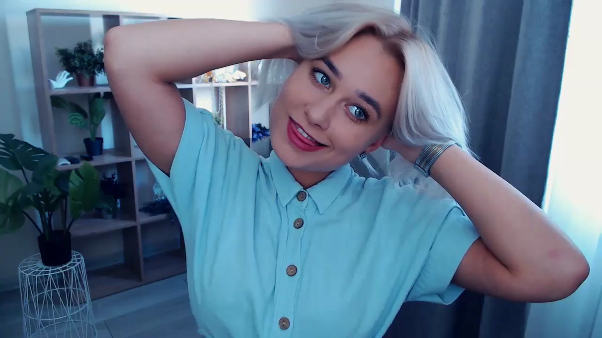 Gallery image thumbnail from Kukla_kolduna's myfreecams stream on, 08/29/2024, 13:32 image 18 of 20