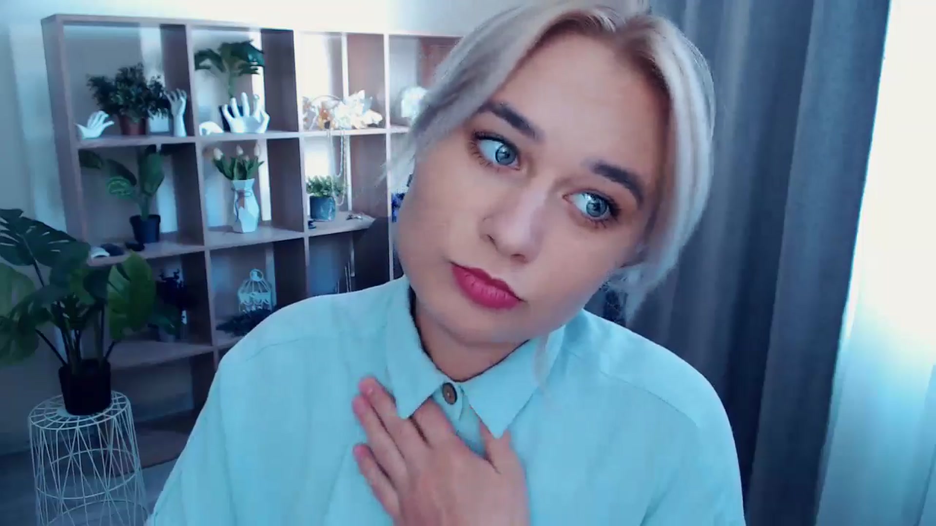 Gallery image thumbnail from Kukla_kolduna's myfreecams stream on, 08/29/2024, 13:32 image 5 of 20