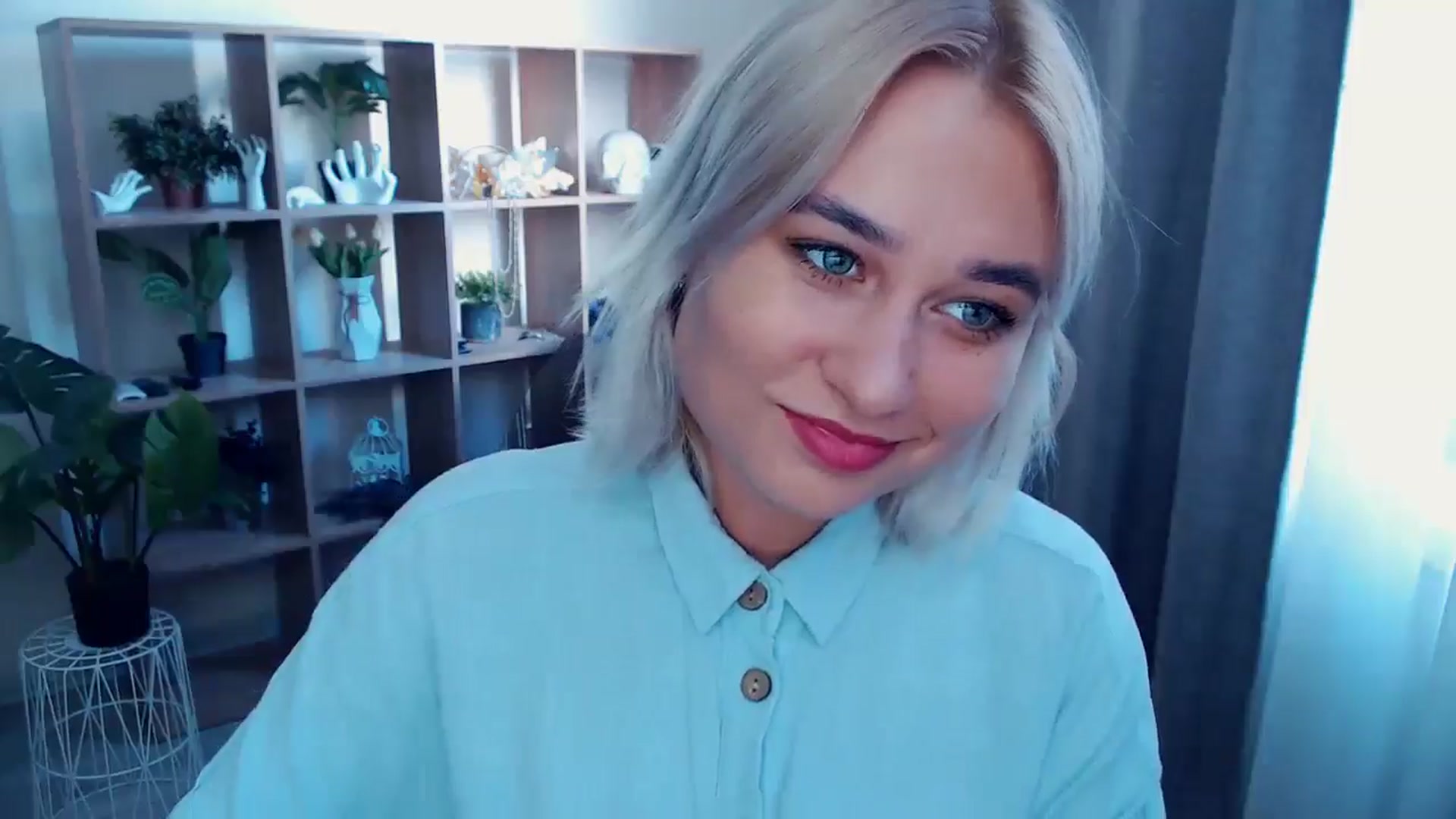 Gallery image thumbnail from Kukla_kolduna's myfreecams stream on, 08/29/2024, 14:33 image 15 of 20