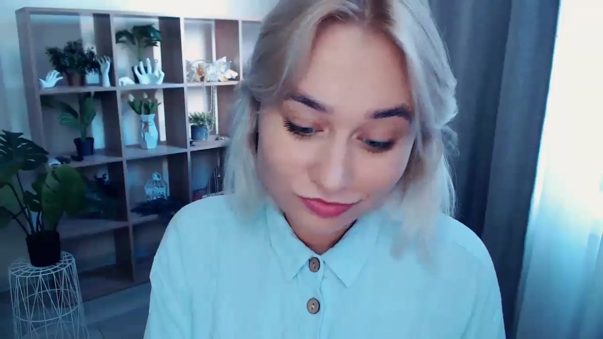 Gallery image thumbnail from Kukla_kolduna's myfreecams stream on, 08/29/2024, 15:53 image 9 of 20