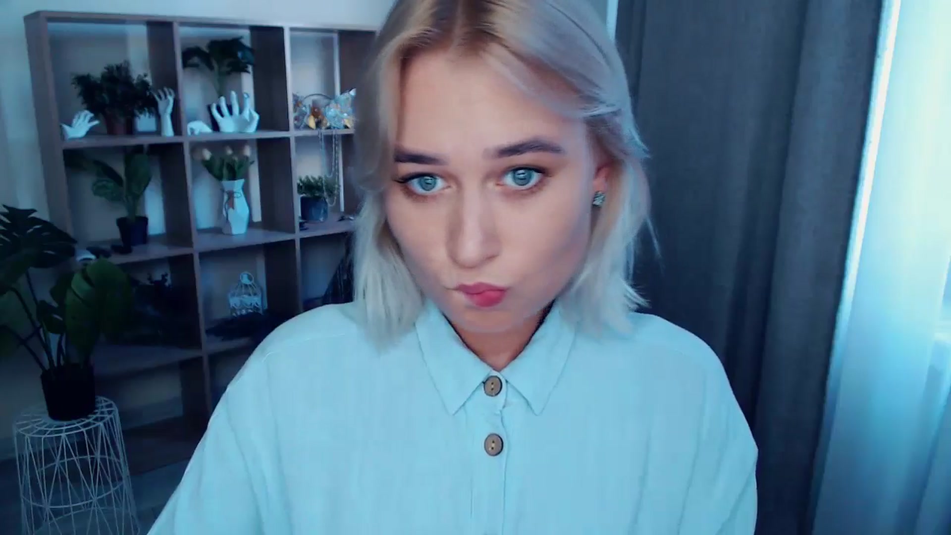 Gallery image thumbnail from Kukla_kolduna's myfreecams stream on, 08/29/2024, 16:15 image 5 of 20