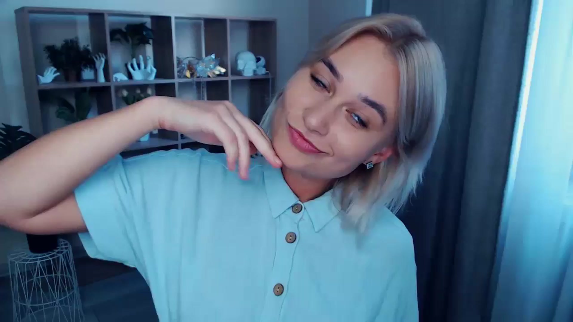 Gallery image thumbnail from Kukla_kolduna's myfreecams stream on, 08/29/2024, 16:15 image 14 of 20