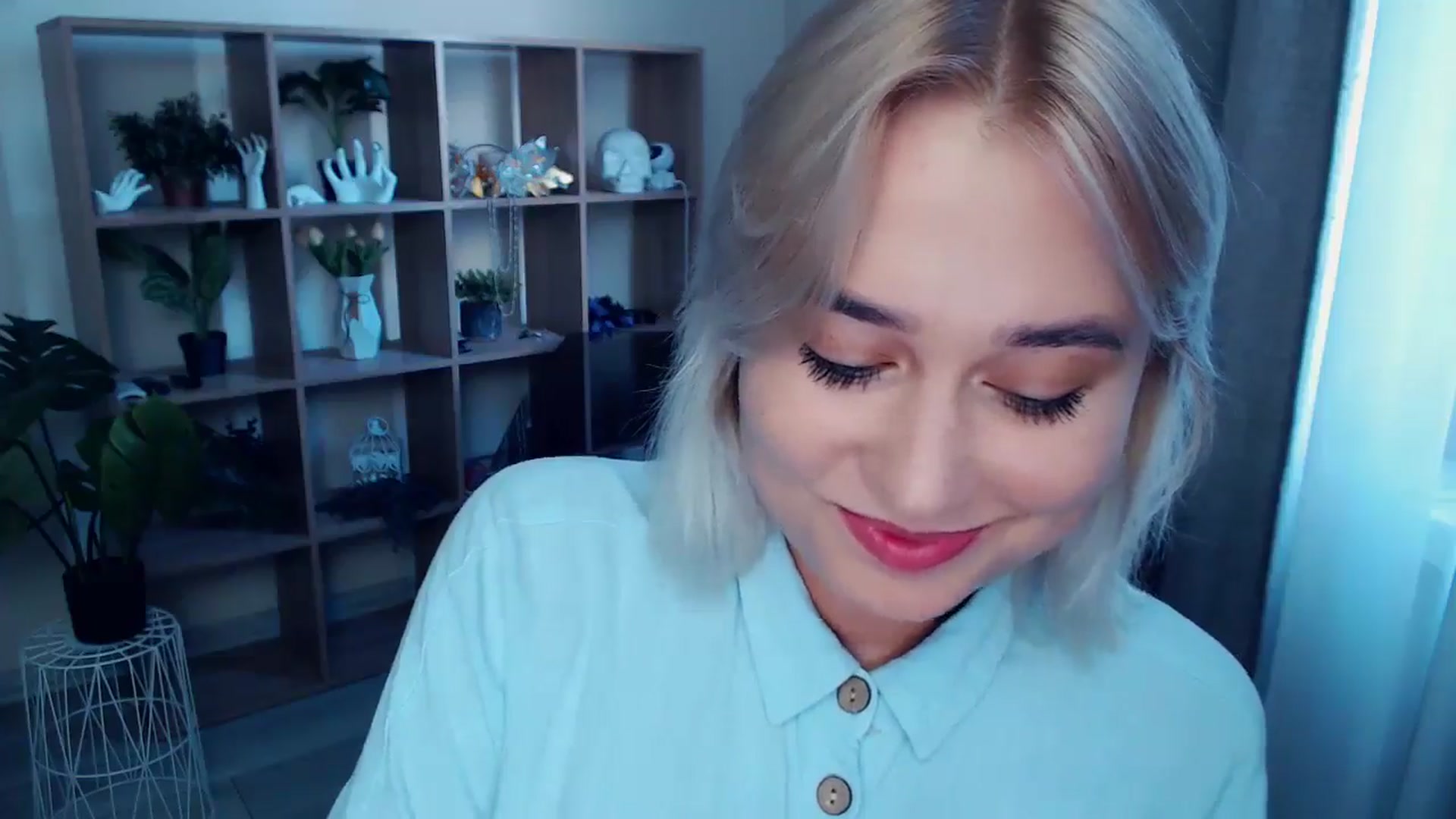Gallery image thumbnail from Kukla_kolduna's myfreecams stream on, 08/29/2024, 16:15 image 9 of 20