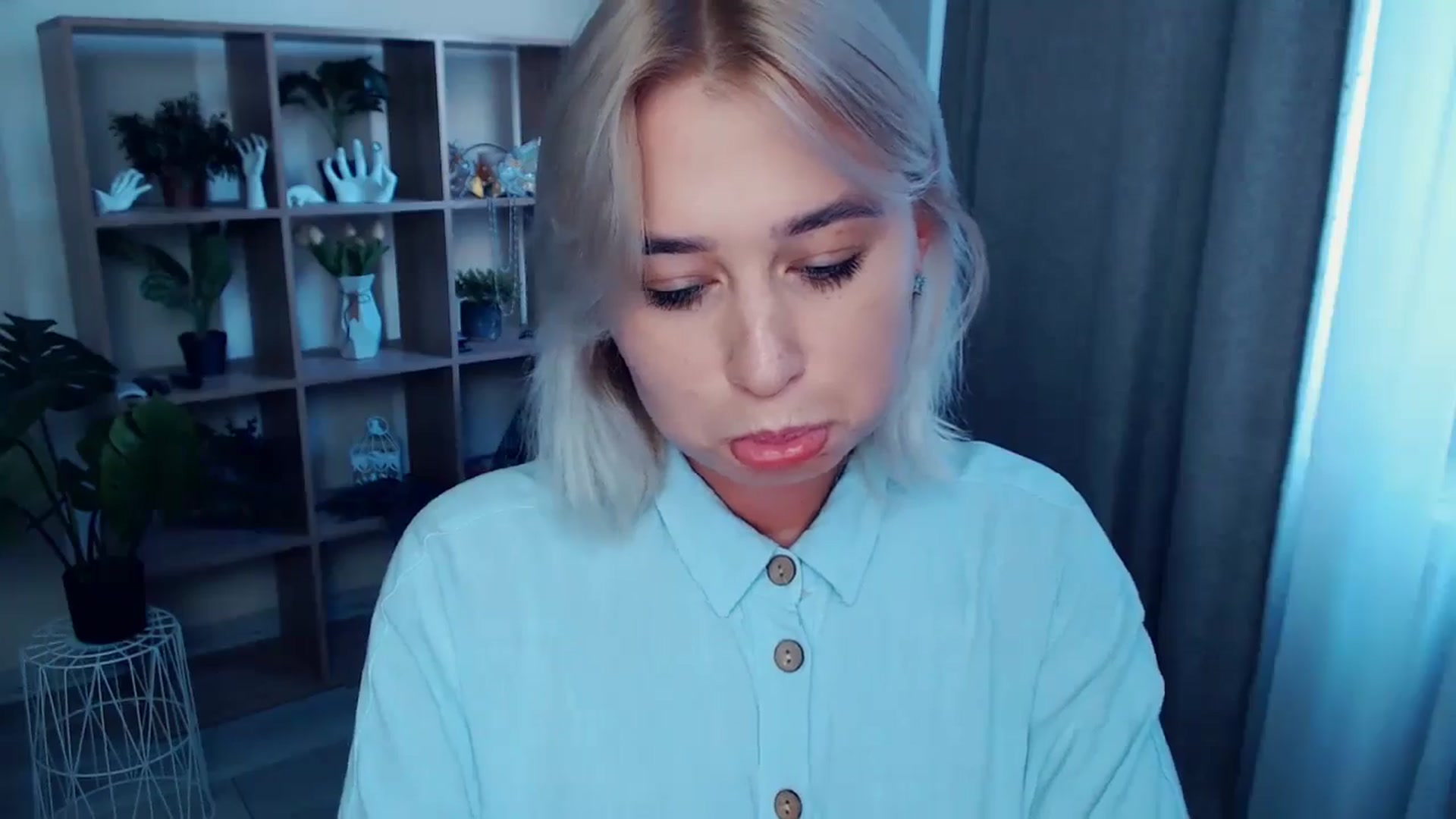 Gallery image thumbnail from Kukla_kolduna's myfreecams stream on, 08/29/2024, 16:15 image 12 of 20