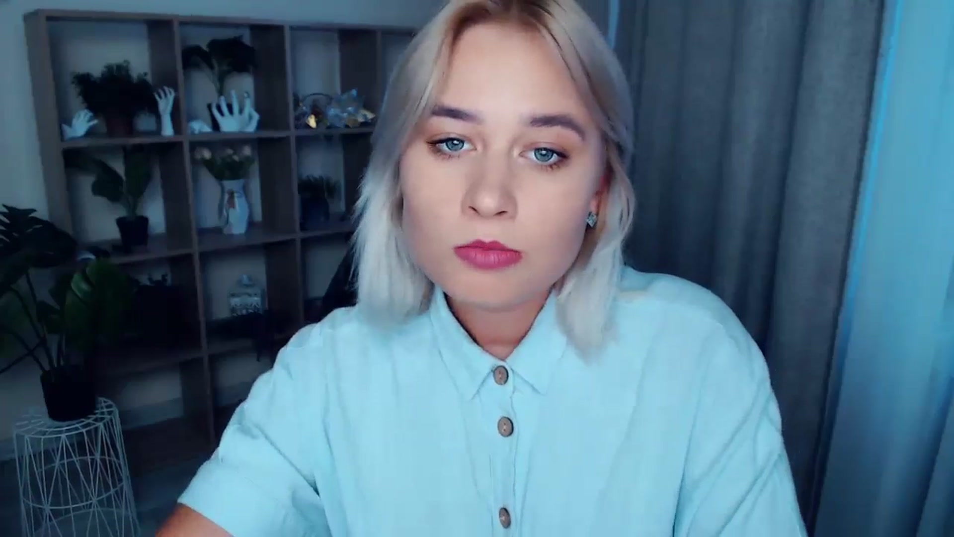 Gallery image thumbnail from Kukla_kolduna's myfreecams stream on, 08/29/2024, 17:05 image 11 of 20