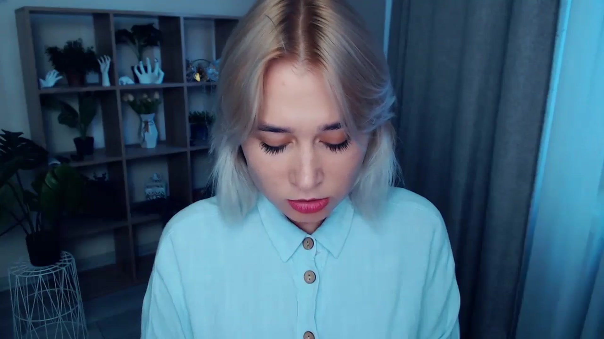 Gallery image thumbnail from Kukla_kolduna's myfreecams stream on, 08/29/2024, 17:05 image 6 of 20