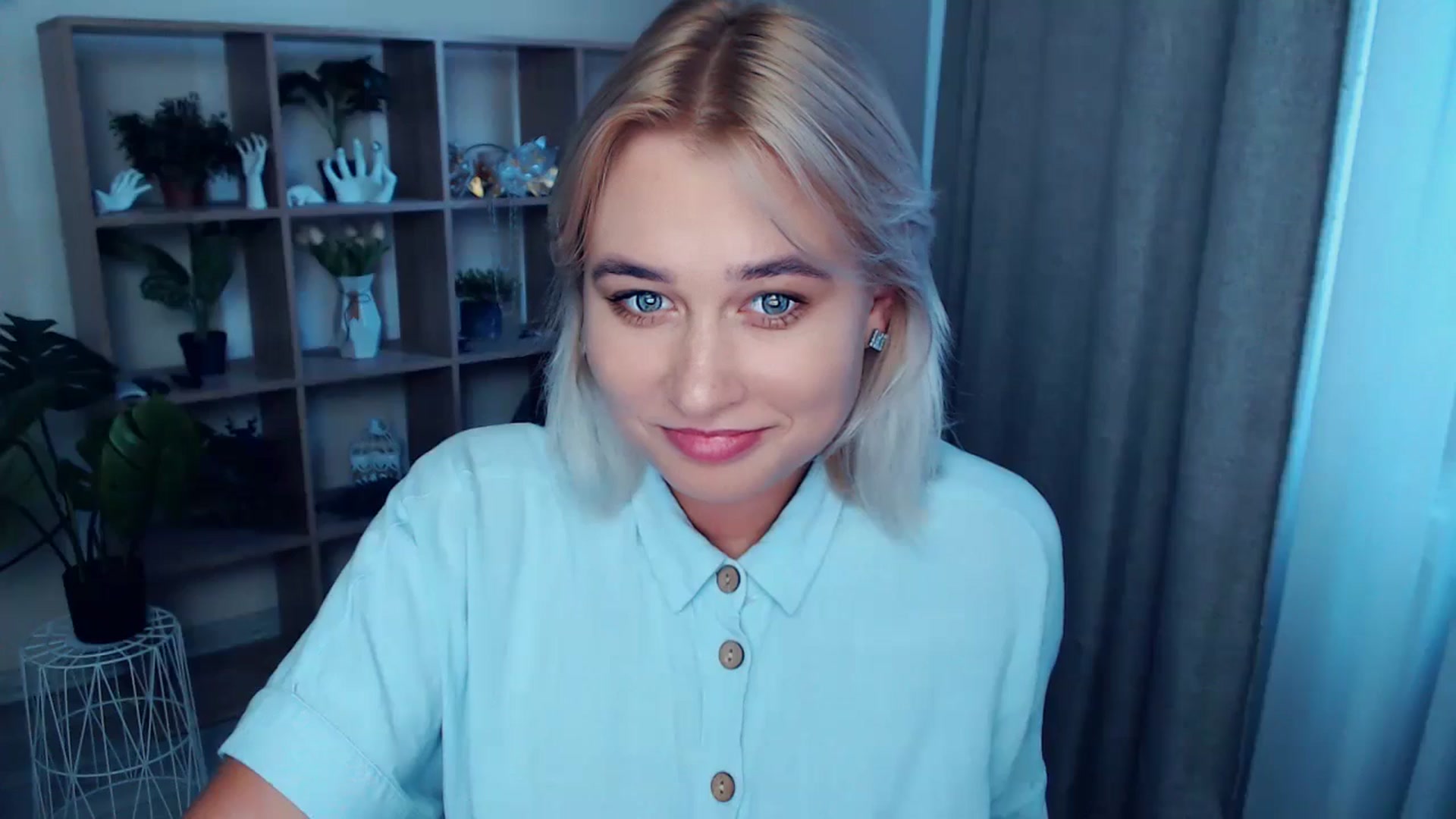 Gallery image thumbnail from Kukla_kolduna's myfreecams stream on, 08/29/2024, 17:05 image 2 of 20