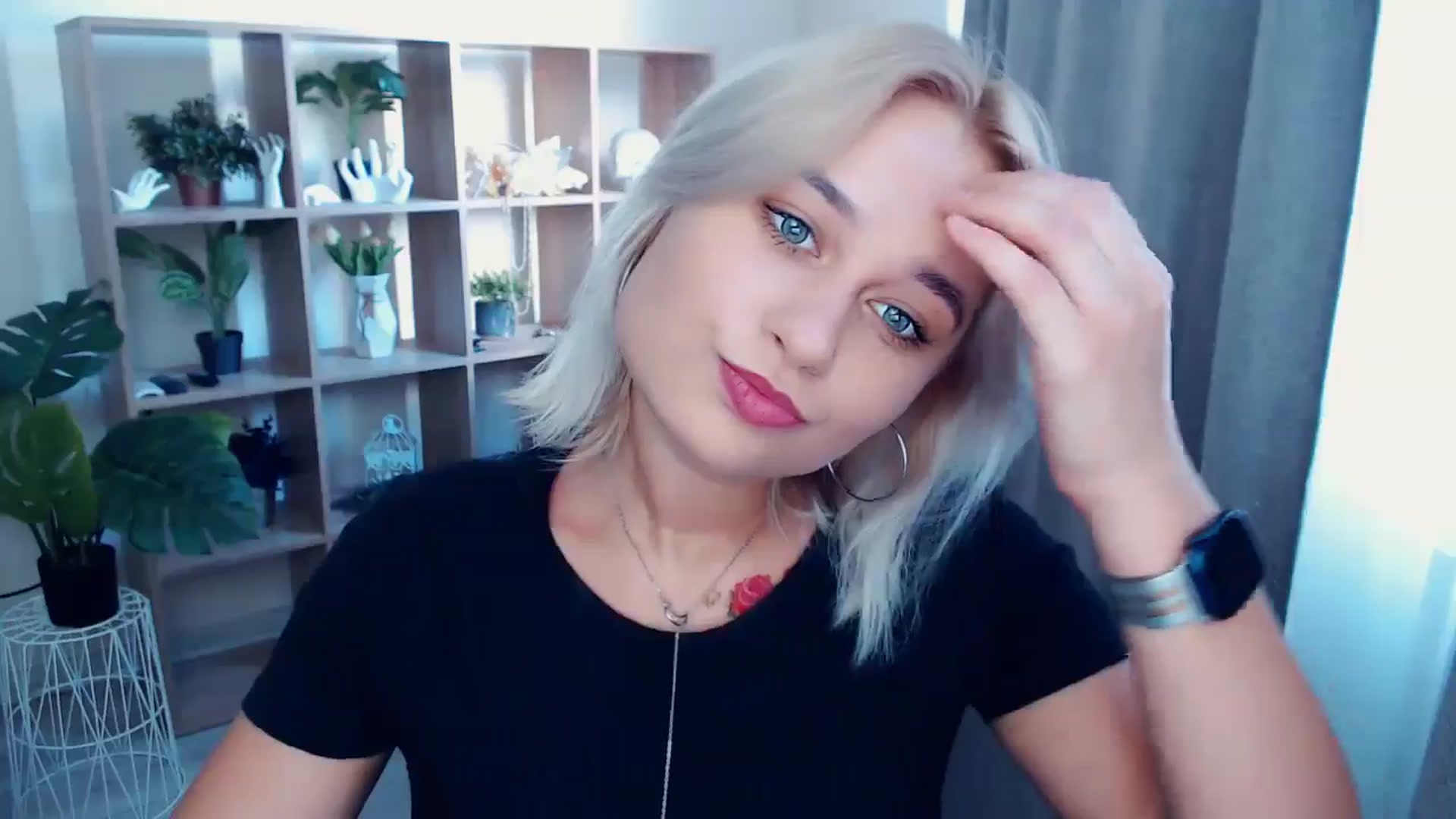 Gallery image thumbnail from Kukla_kolduna's myfreecams stream on, 08/30/2024, 15:47 image 10 of 20