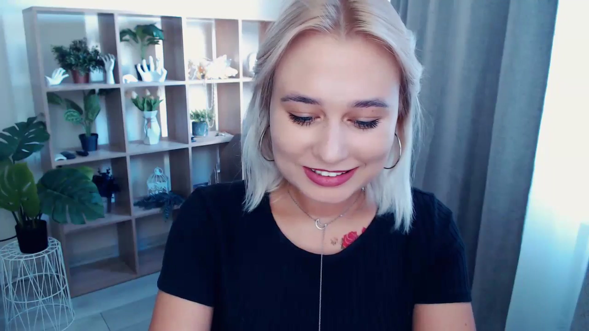 Gallery image thumbnail from Kukla_kolduna's myfreecams stream on, 08/30/2024, 15:47 image 6 of 20