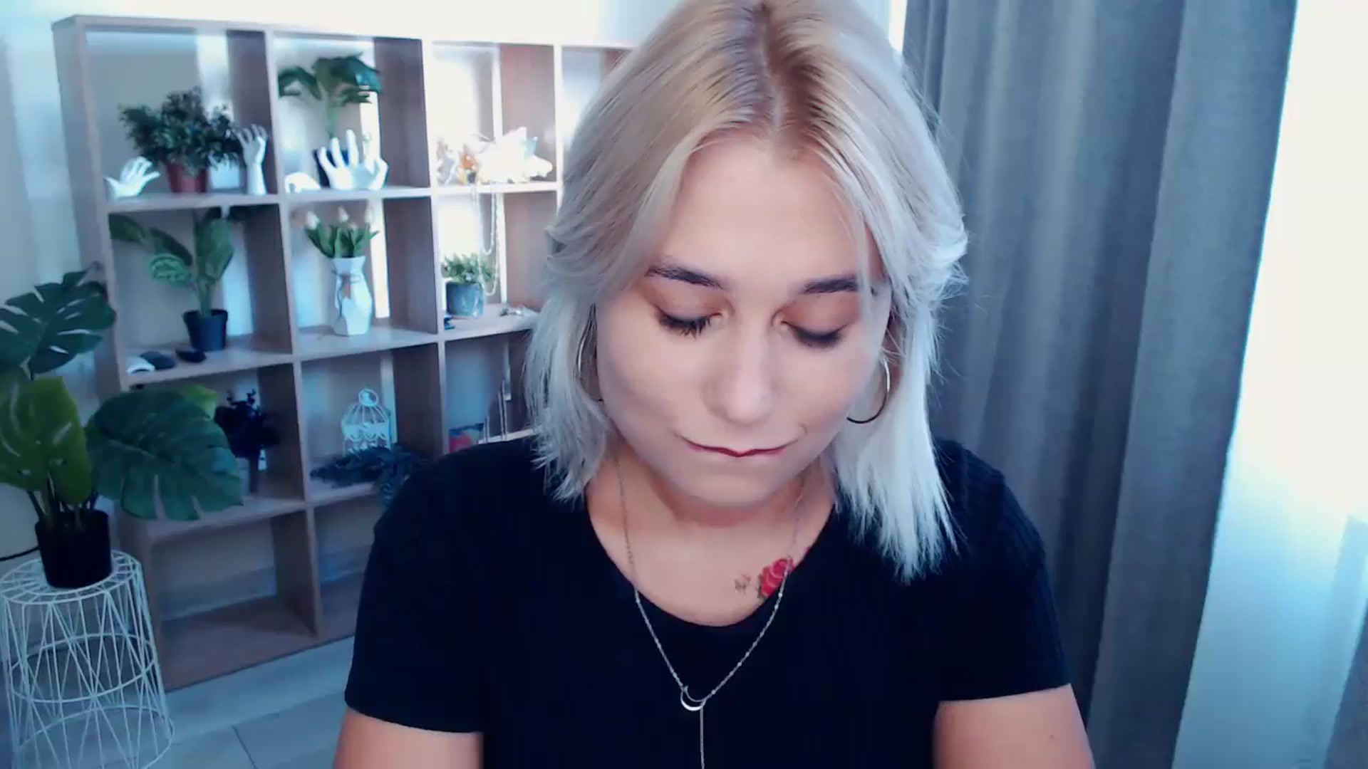 Gallery image thumbnail from Kukla_kolduna's myfreecams stream on, 08/30/2024, 15:47 image 4 of 20