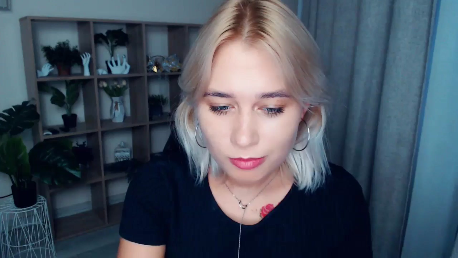 Gallery image thumbnail from Kukla_kolduna's myfreecams stream on, 08/30/2024, 17:05 image 18 of 20
