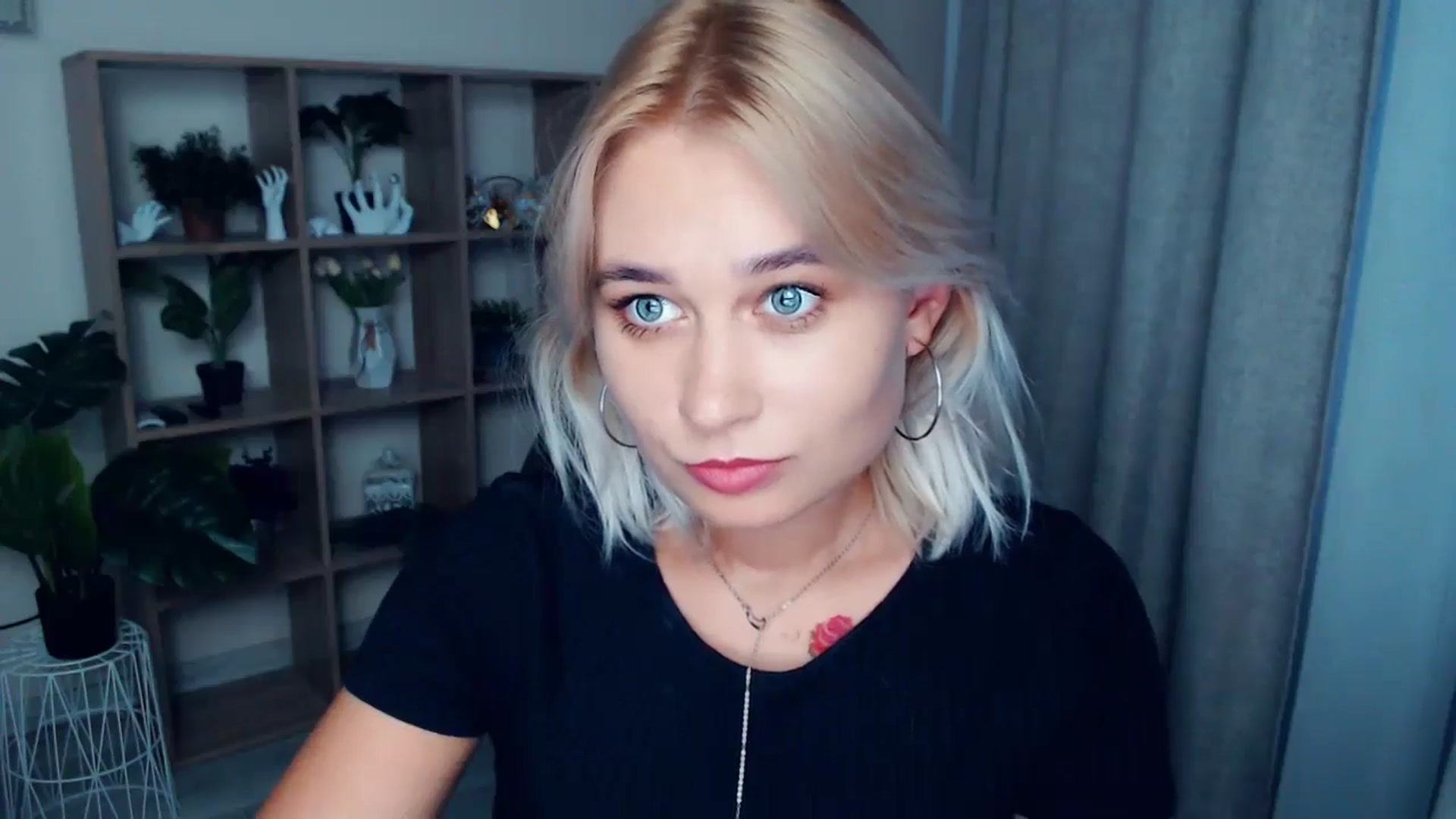 Gallery image thumbnail from Kukla_kolduna's myfreecams stream on, 08/30/2024, 17:05 image 17 of 20