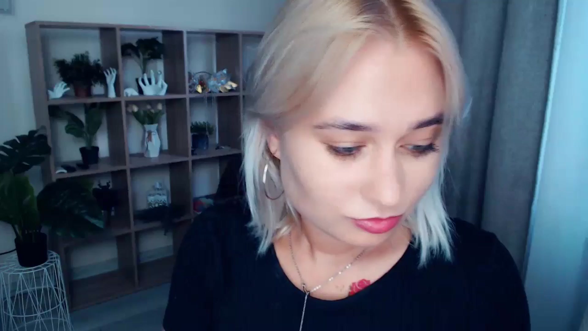 Gallery image thumbnail from Kukla_kolduna's myfreecams stream on, 08/30/2024, 17:05 image 4 of 20