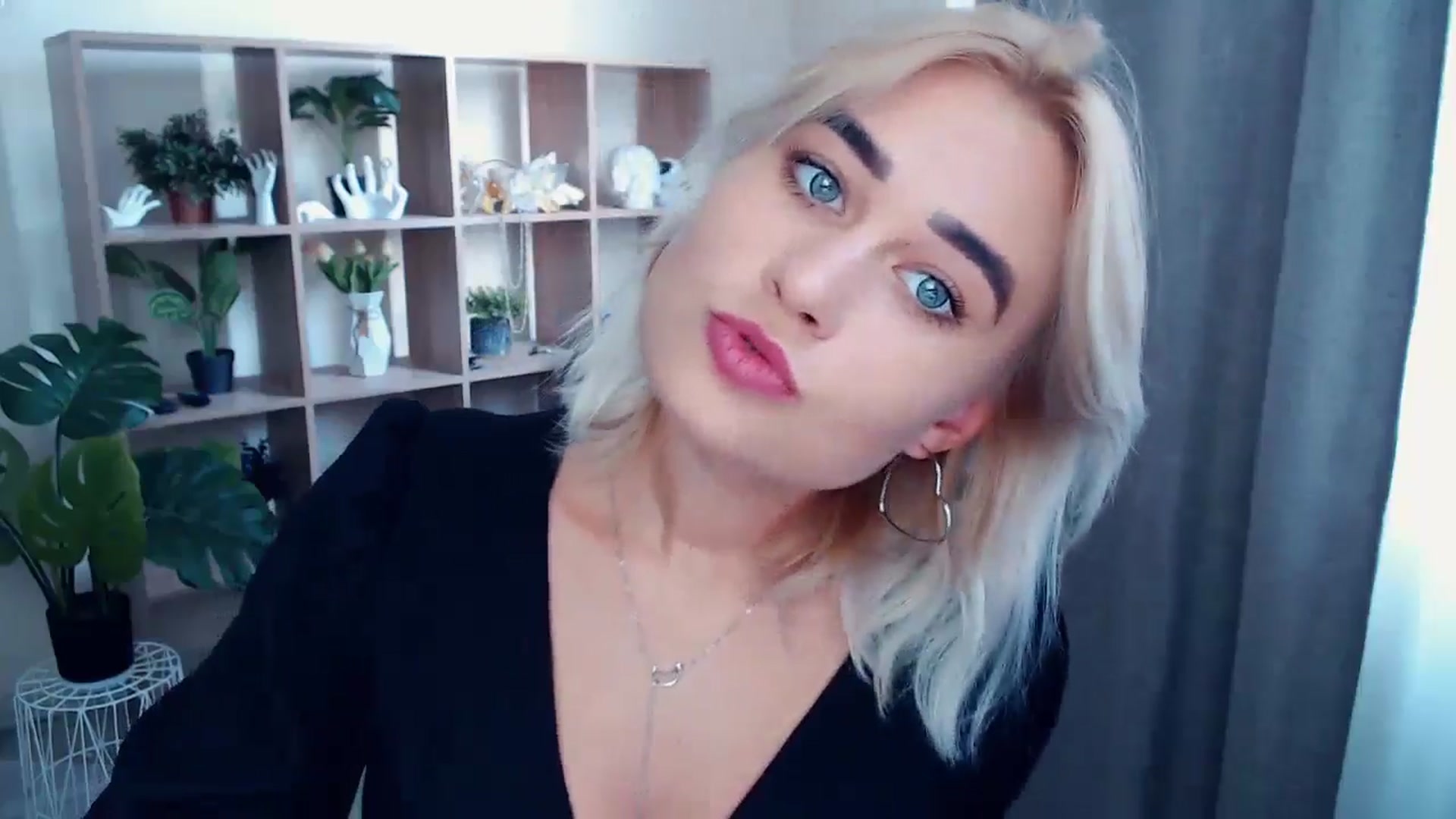 Gallery image thumbnail from Kukla_kolduna's myfreecams stream on, 09/04/2024, 15:19 image 17 of 20