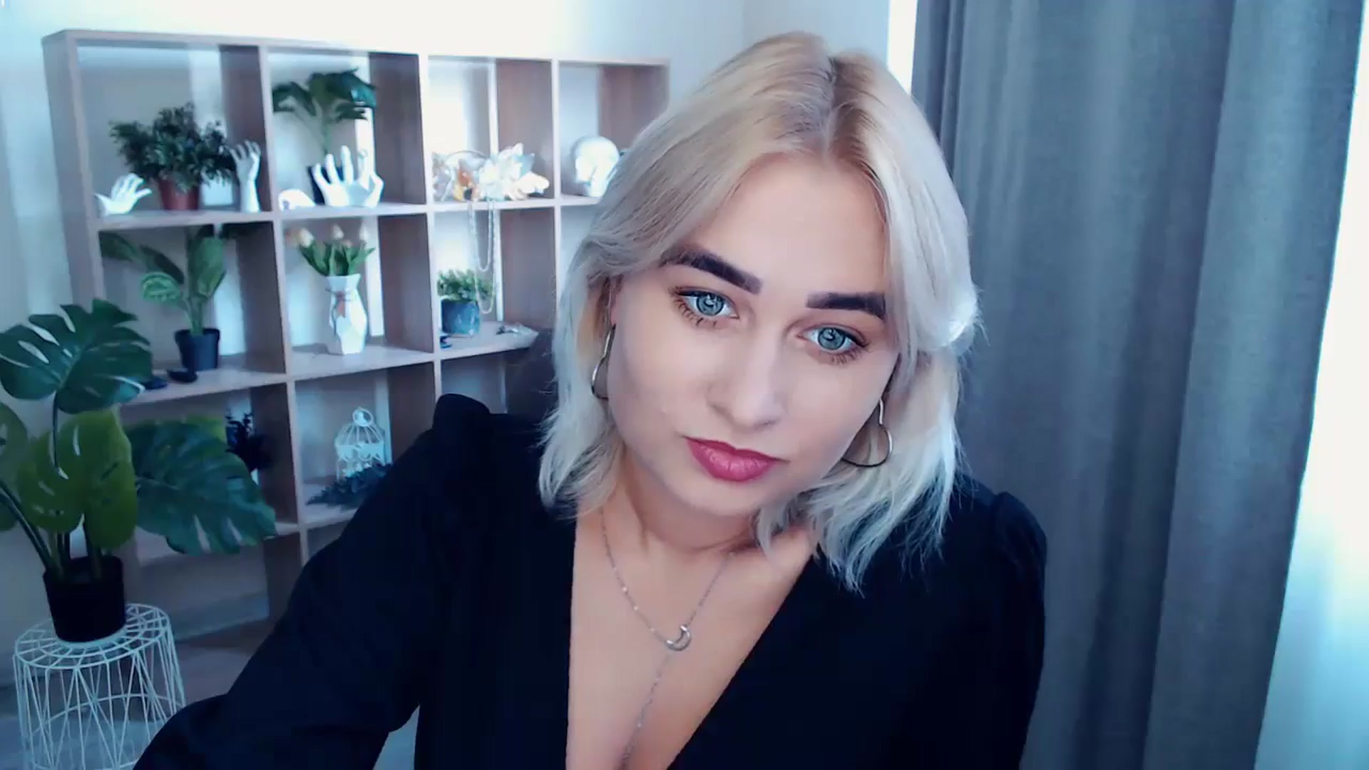 Gallery image thumbnail from Kukla_kolduna's myfreecams stream on, 09/04/2024, 15:19 image 5 of 20