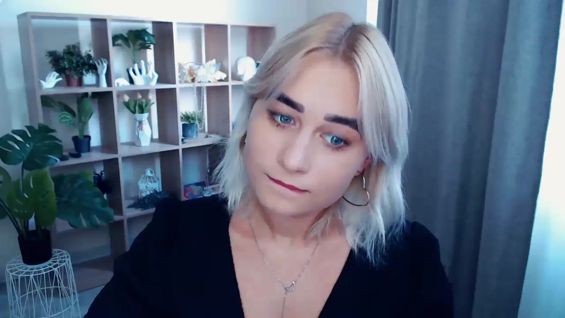 Gallery image thumbnail from Kukla_kolduna's myfreecams stream on, 09/04/2024, 15:19 image 11 of 20