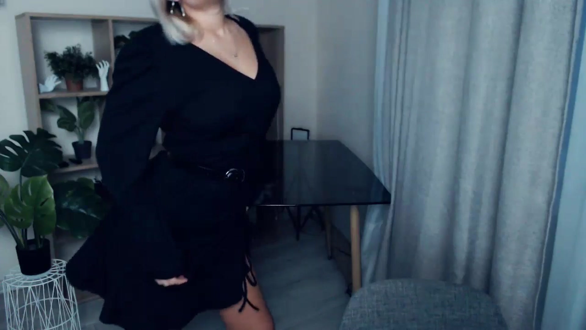 Gallery image thumbnail from Kukla_kolduna's myfreecams stream on, 09/04/2024, 16:58 image 18 of 20