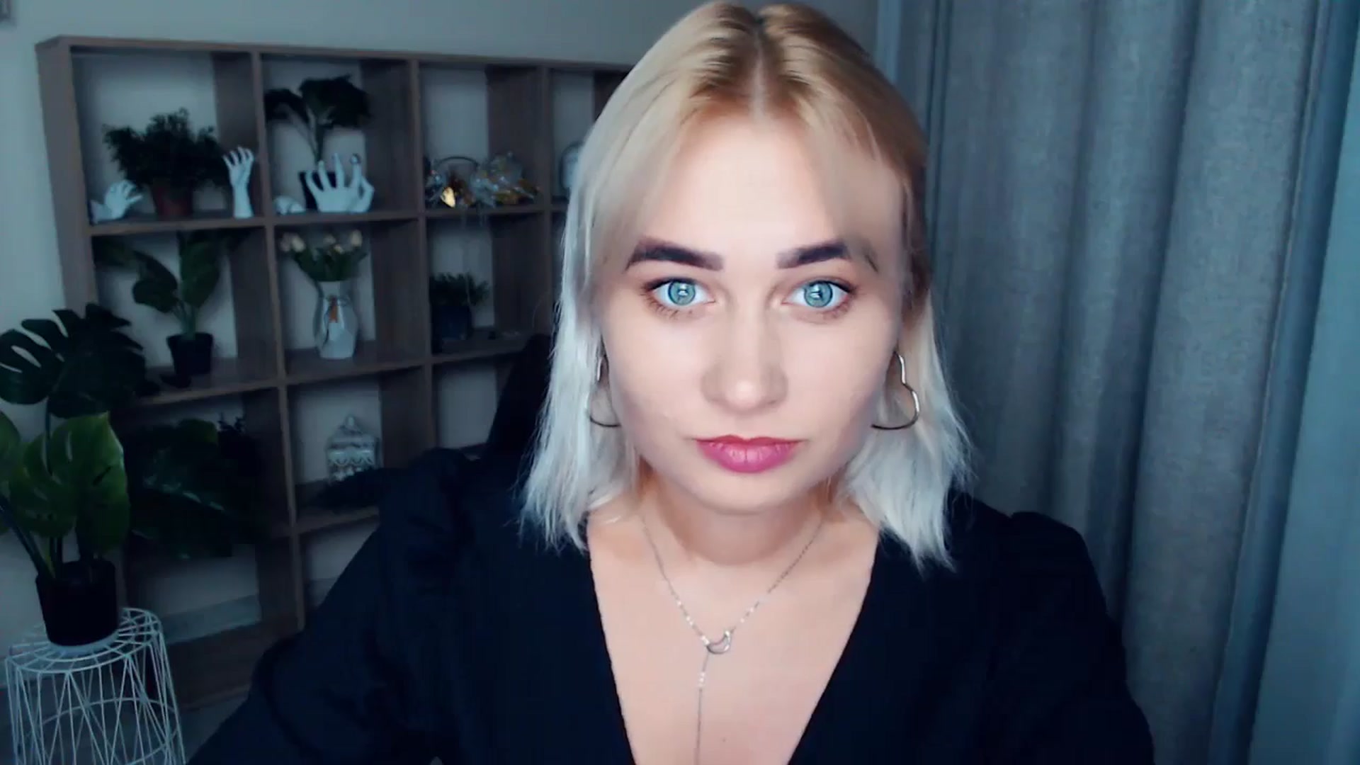 Gallery image thumbnail from Kukla_kolduna's myfreecams stream on, 09/04/2024, 17:58 image 8 of 20