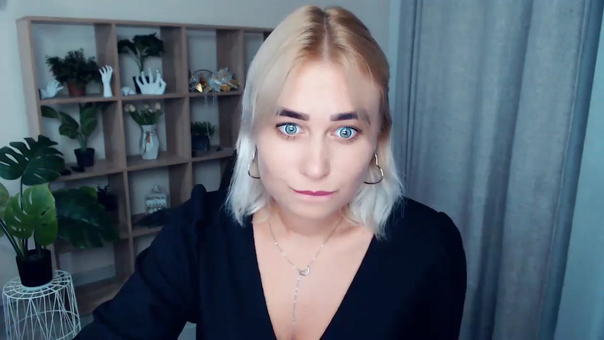 Gallery image thumbnail from Kukla_kolduna's myfreecams stream on, 09/04/2024, 17:58 image 18 of 20