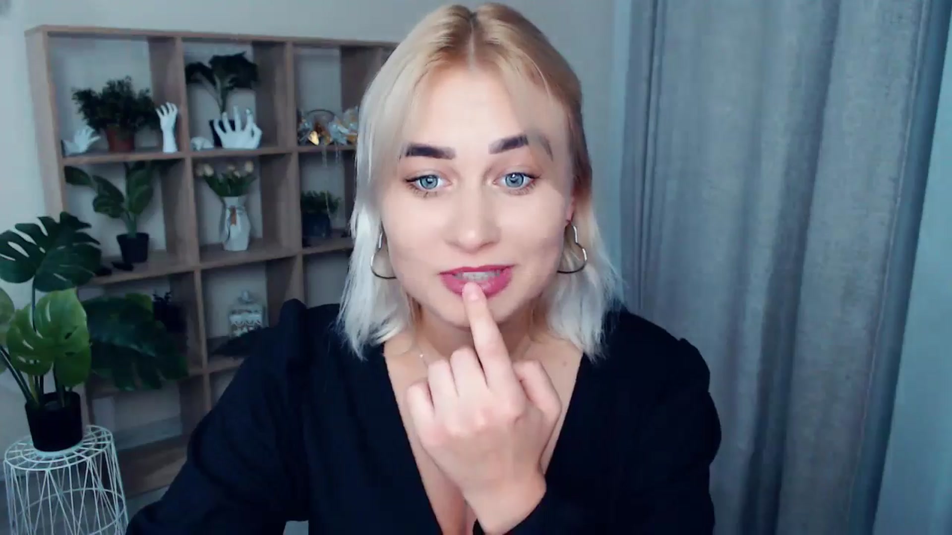Gallery image thumbnail from Kukla_kolduna's myfreecams stream on, 09/04/2024, 17:58 image 17 of 20