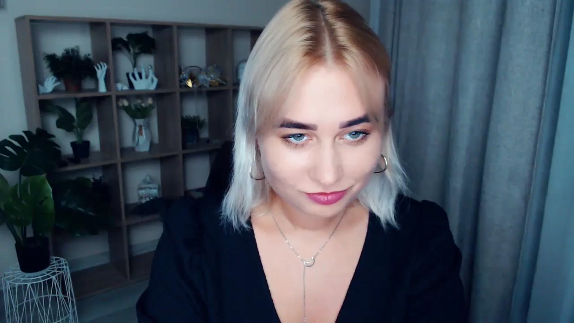 Gallery image thumbnail from Kukla_kolduna's myfreecams stream on, 09/04/2024, 17:58 image 7 of 20