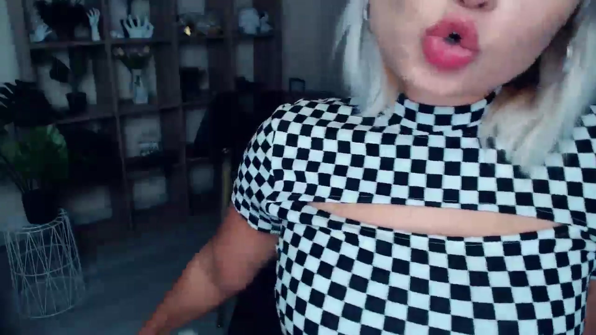 Gallery image thumbnail from Kukla_kolduna's myfreecams stream on, 09/05/2024, 17:48 image 20 of 20