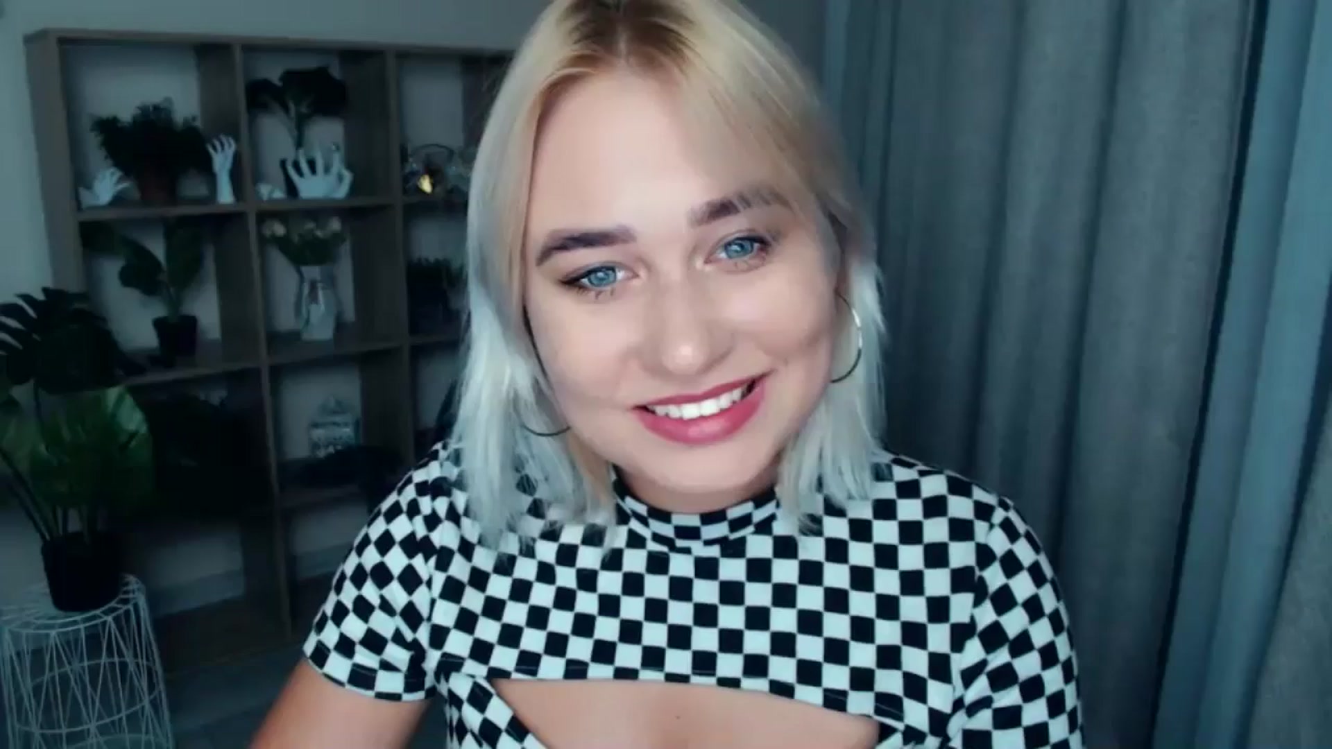 Gallery image thumbnail from Kukla_kolduna's myfreecams stream on, 09/05/2024, 17:48 image 1 of 20
