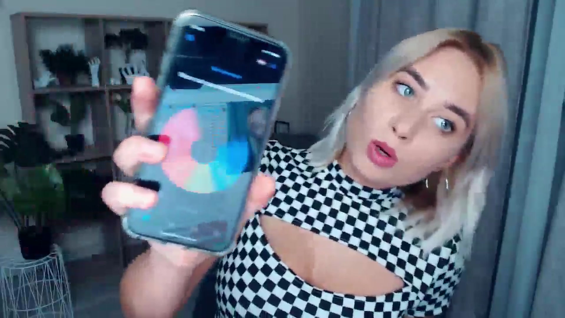 Gallery image thumbnail from Kukla_kolduna's myfreecams stream on, 09/05/2024, 17:48 image 18 of 20