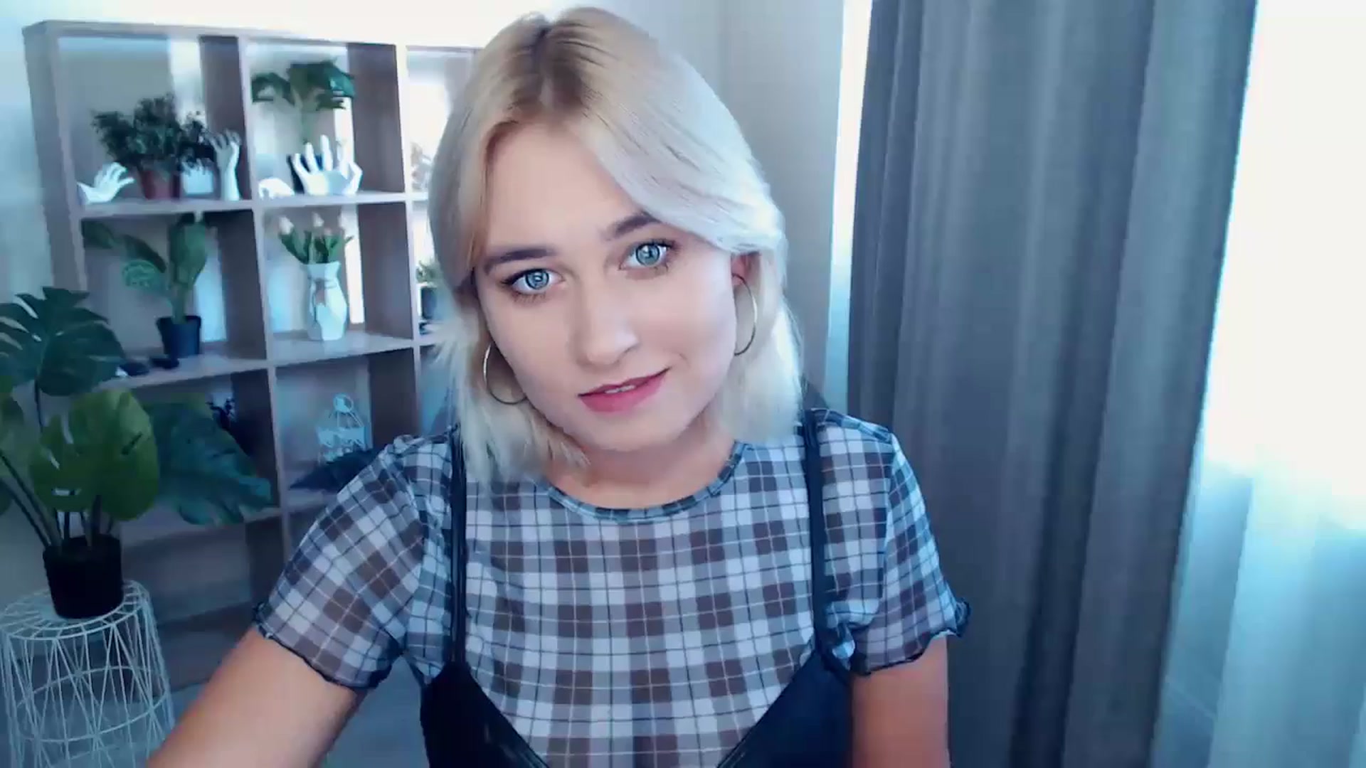 Gallery image thumbnail from Kukla_kolduna's myfreecams stream on, 09/06/2024, 15:54 image 8 of 20