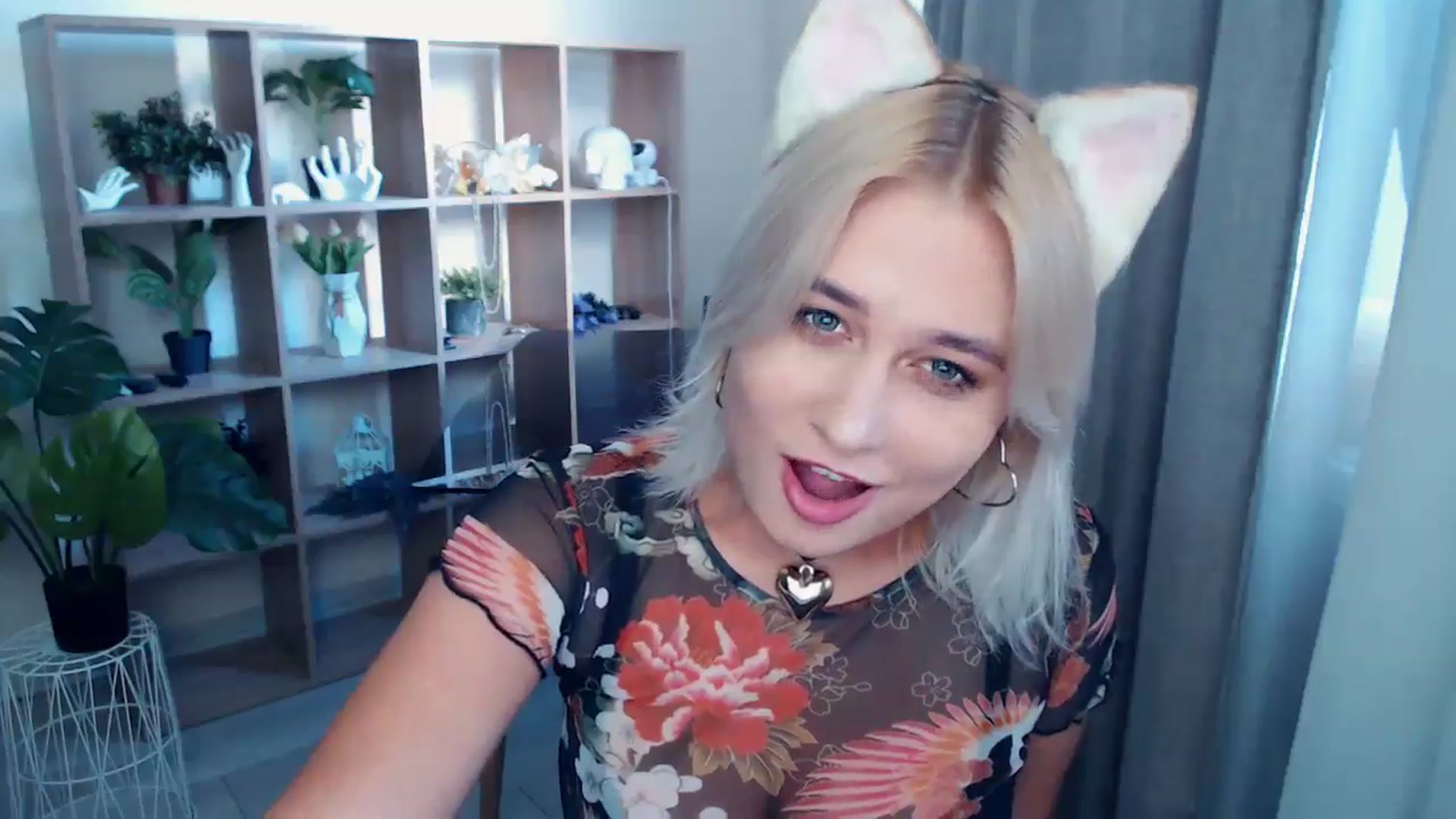 Gallery image thumbnail from Kukla_kolduna's myfreecams stream on, 09/07/2024, 16:27 image 13 of 20