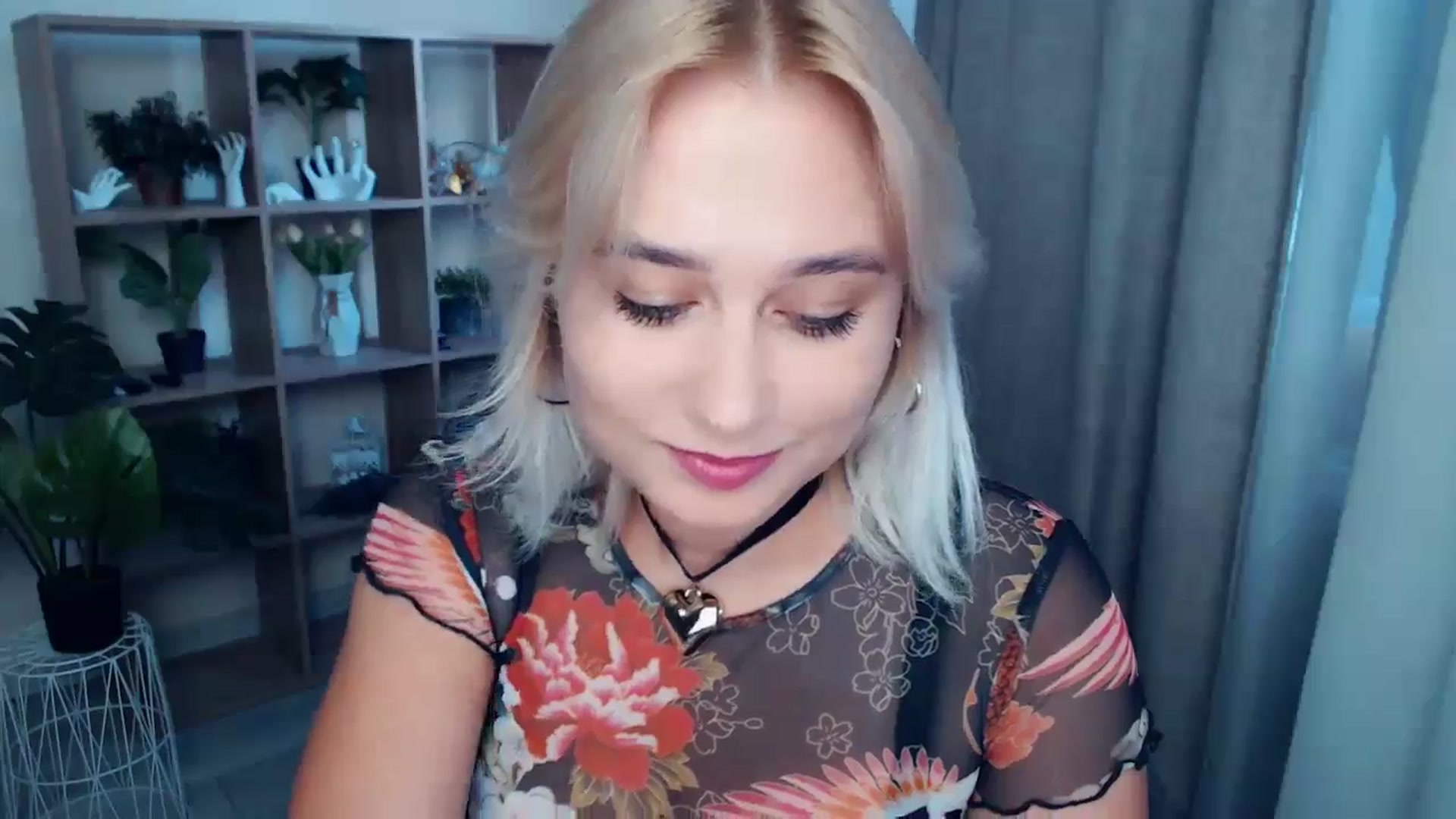 Gallery image thumbnail from Kukla_kolduna's myfreecams stream on, 09/07/2024, 16:27 image 19 of 20