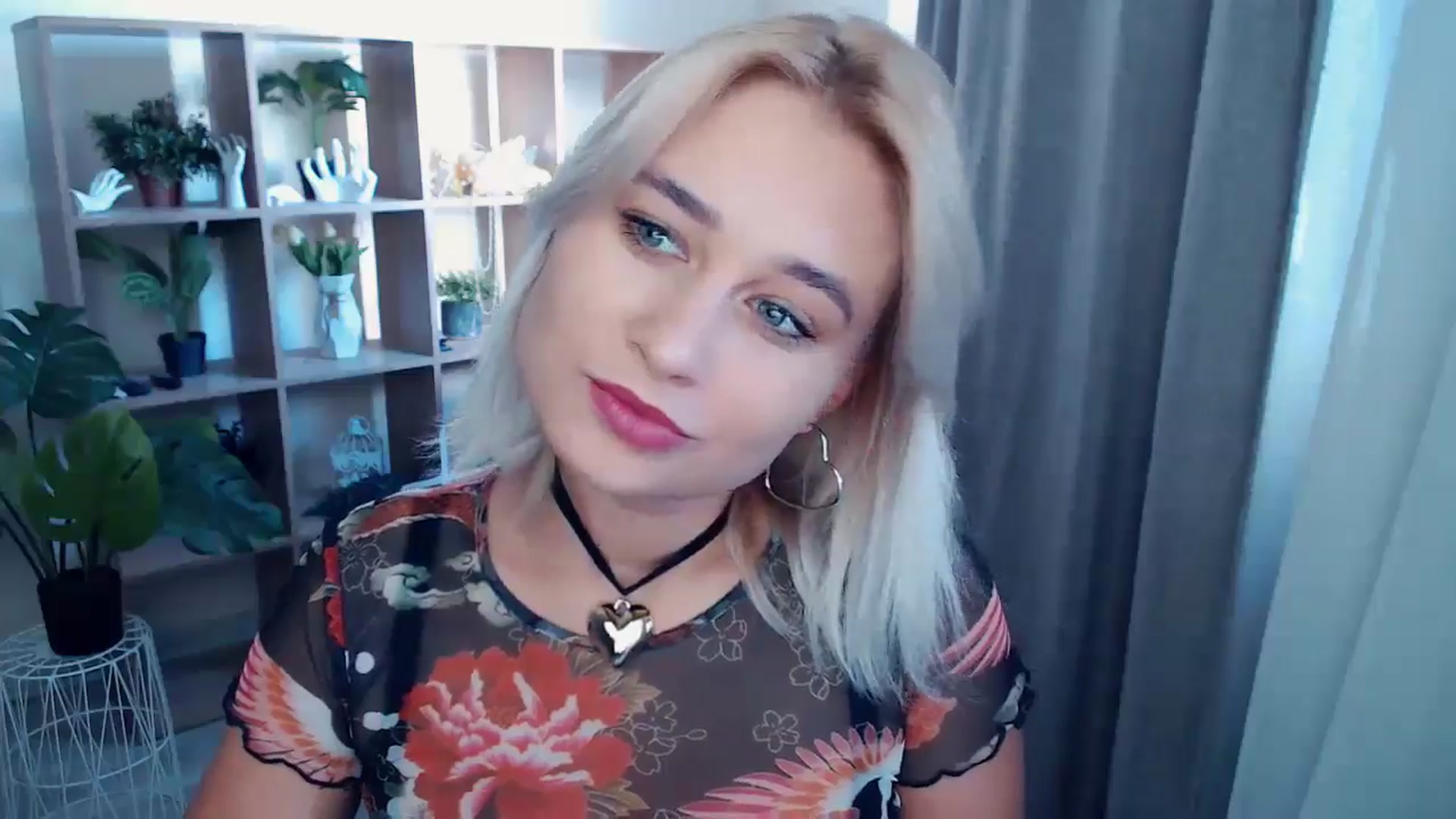 Gallery image thumbnail from Kukla_kolduna's myfreecams stream on, 09/07/2024, 16:27 image 3 of 20
