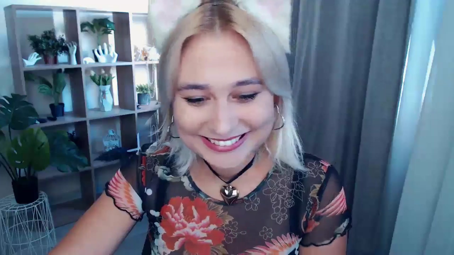 Gallery image thumbnail from Kukla_kolduna's myfreecams stream on, 09/07/2024, 16:27 image 9 of 20