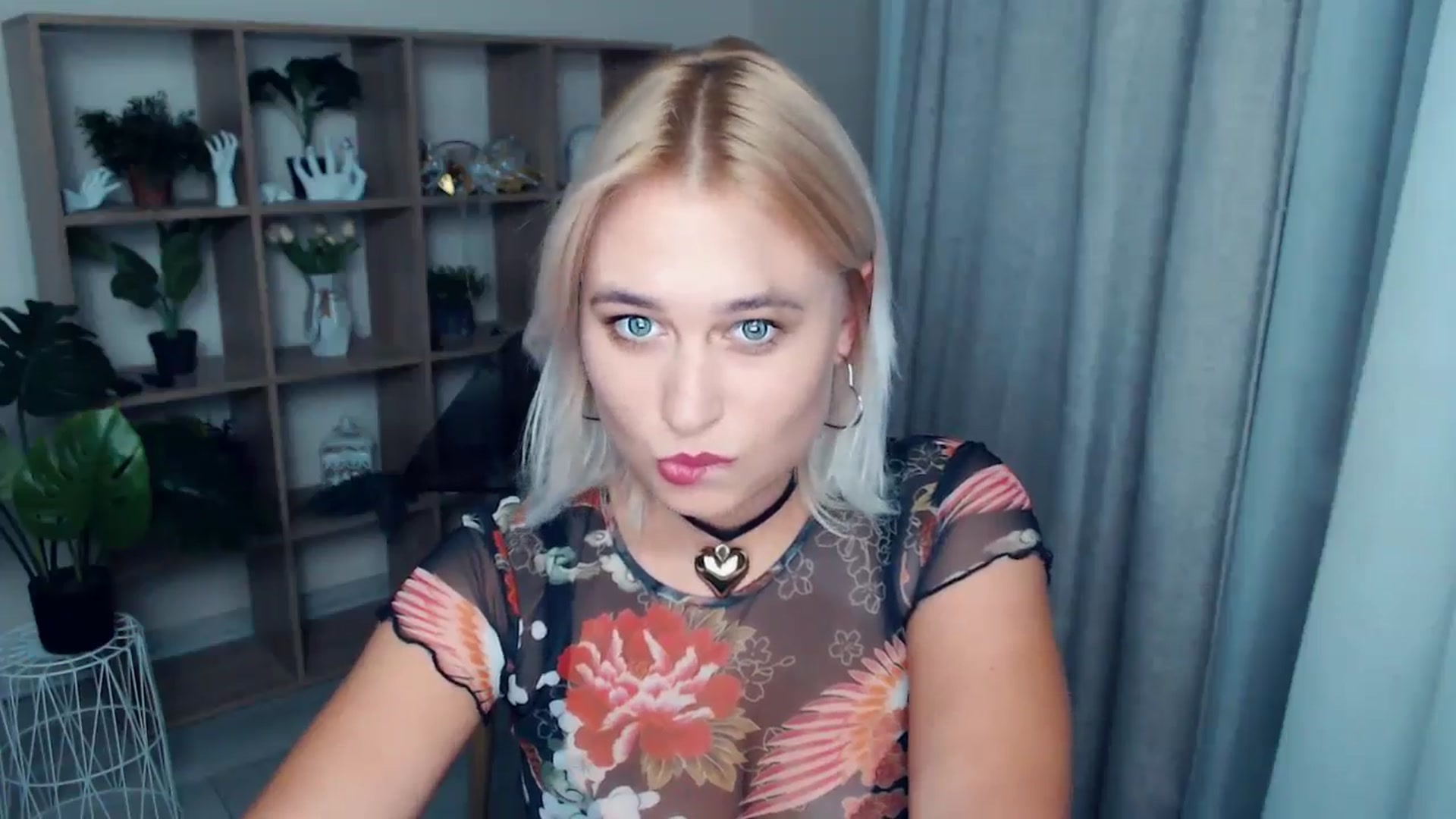 Gallery image thumbnail from Kukla_kolduna's myfreecams stream on, 09/07/2024, 18:11 image 8 of 20