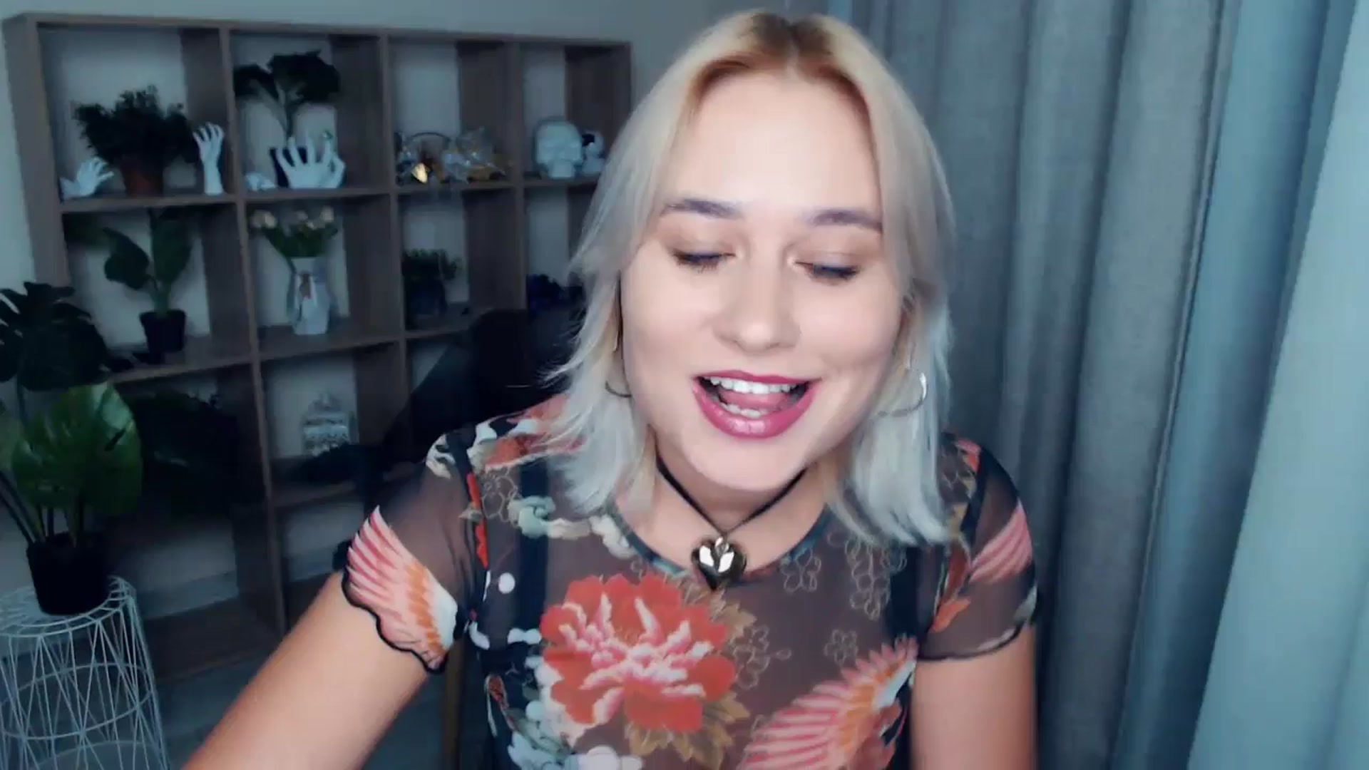 Gallery image thumbnail from Kukla_kolduna's myfreecams stream on, 09/07/2024, 18:11 image 1 of 20