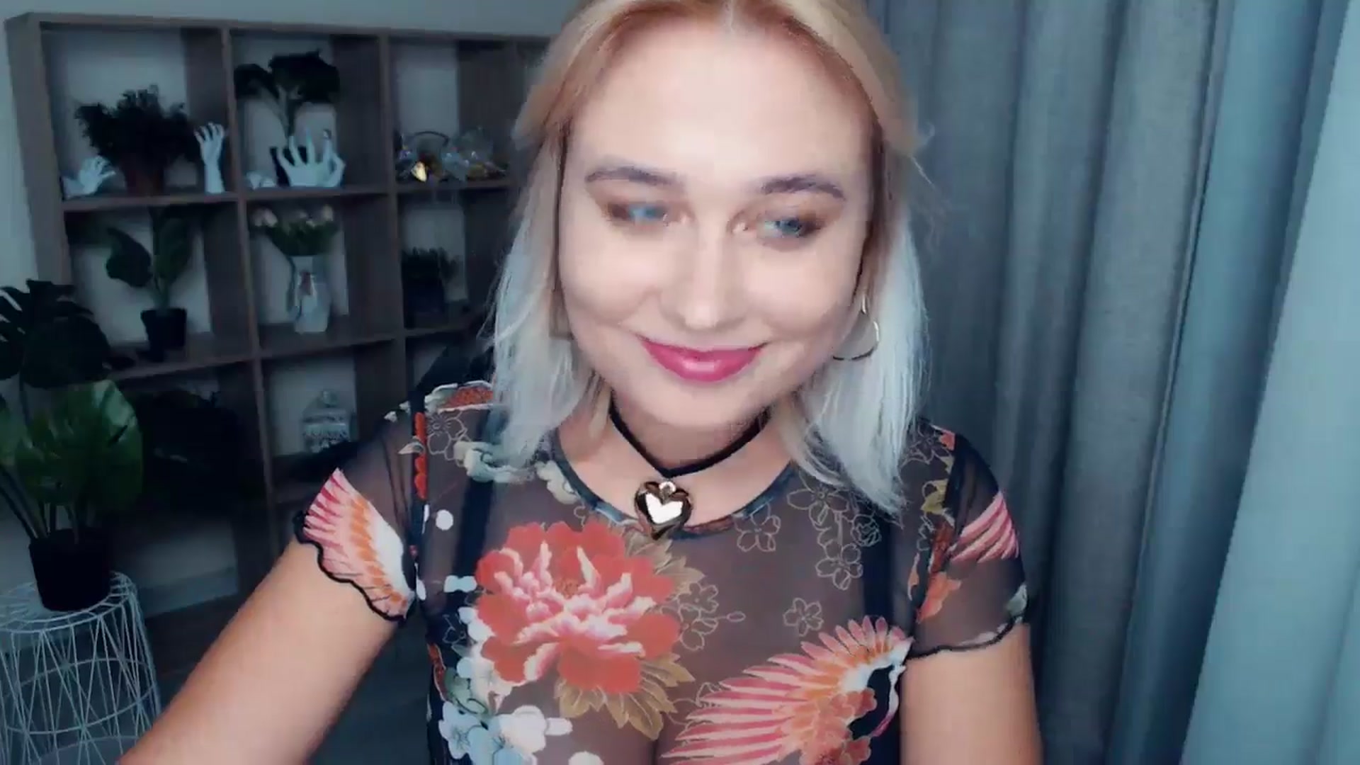Gallery image thumbnail from Kukla_kolduna's myfreecams stream on, 09/07/2024, 18:11 image 13 of 20