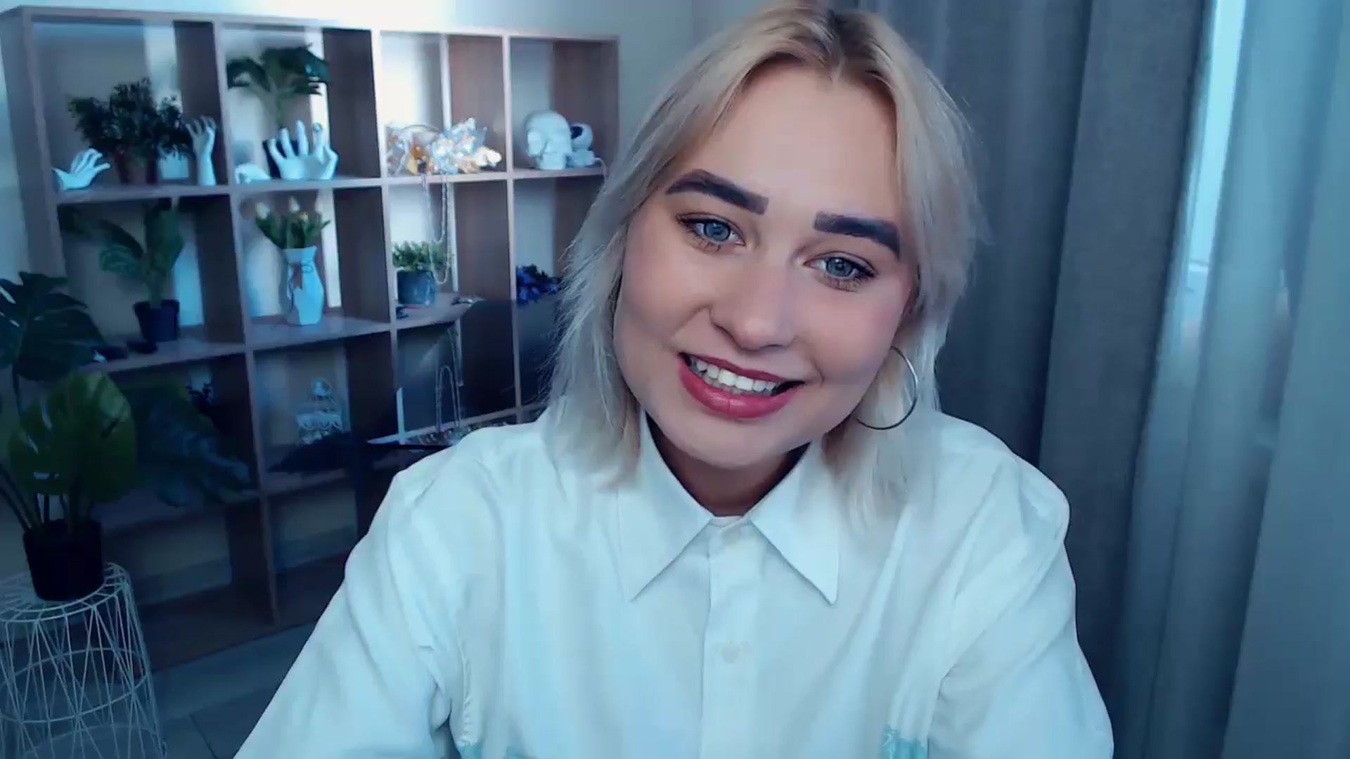 Gallery image thumbnail from Kukla_kolduna's myfreecams stream on, 09/08/2024, 13:26 image 5 of 20