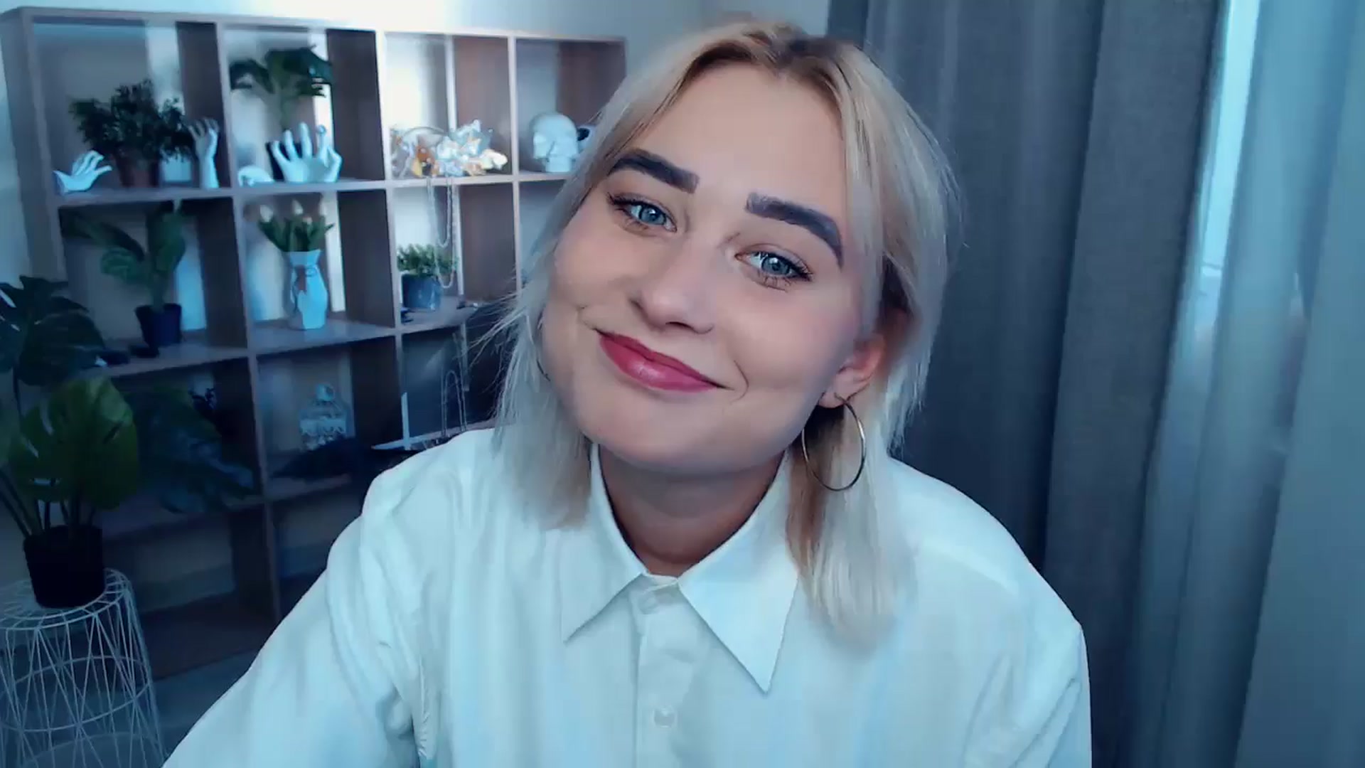Gallery image thumbnail from Kukla_kolduna's myfreecams stream on, 09/08/2024, 13:26 image 6 of 20