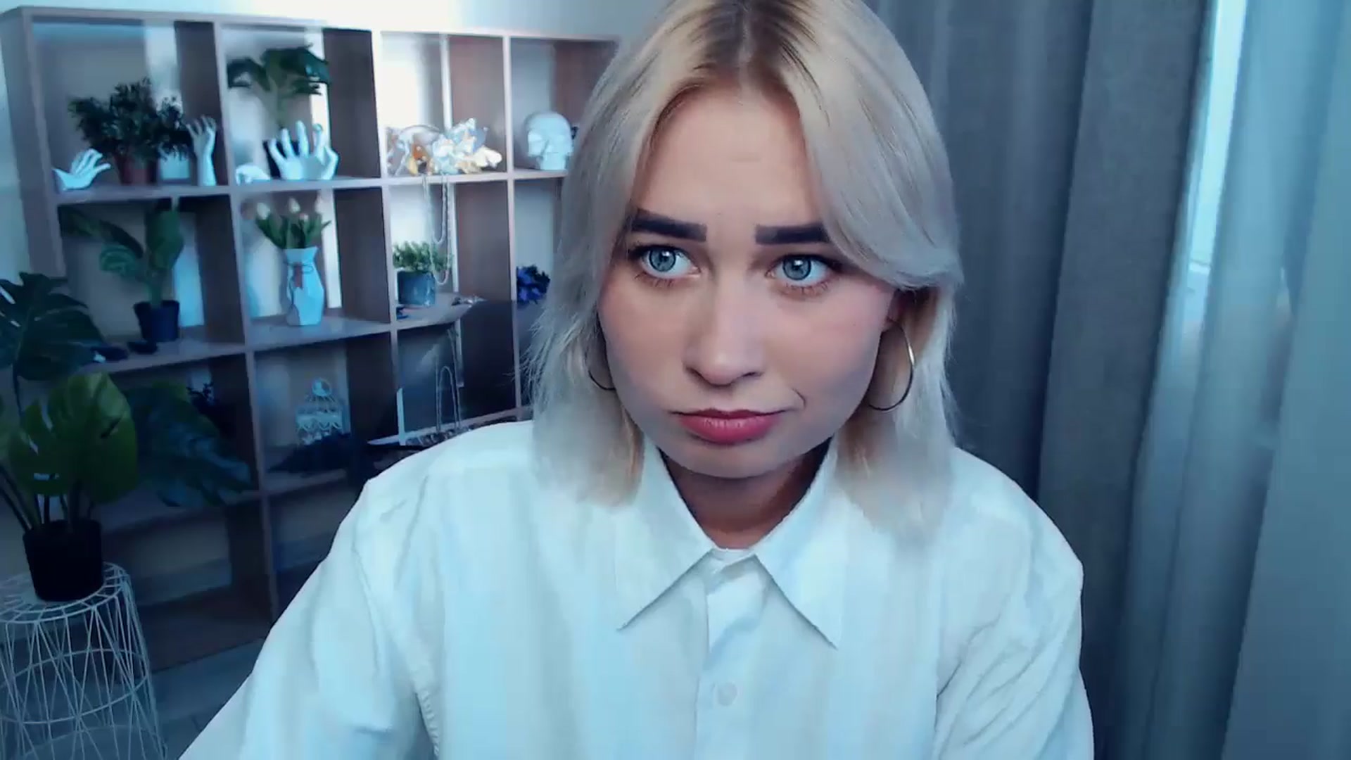 Gallery image thumbnail from Kukla_kolduna's myfreecams stream on, 09/08/2024, 13:26 image 17 of 20