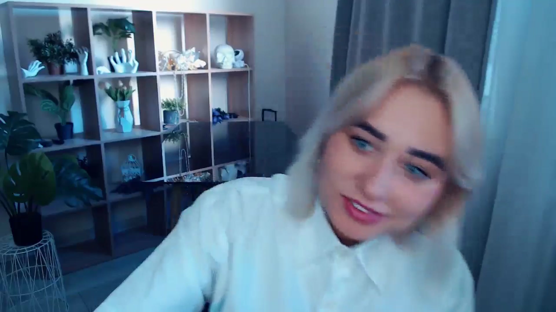 Gallery image thumbnail from Kukla_kolduna's myfreecams stream on, 09/08/2024, 15:56 image 2 of 20
