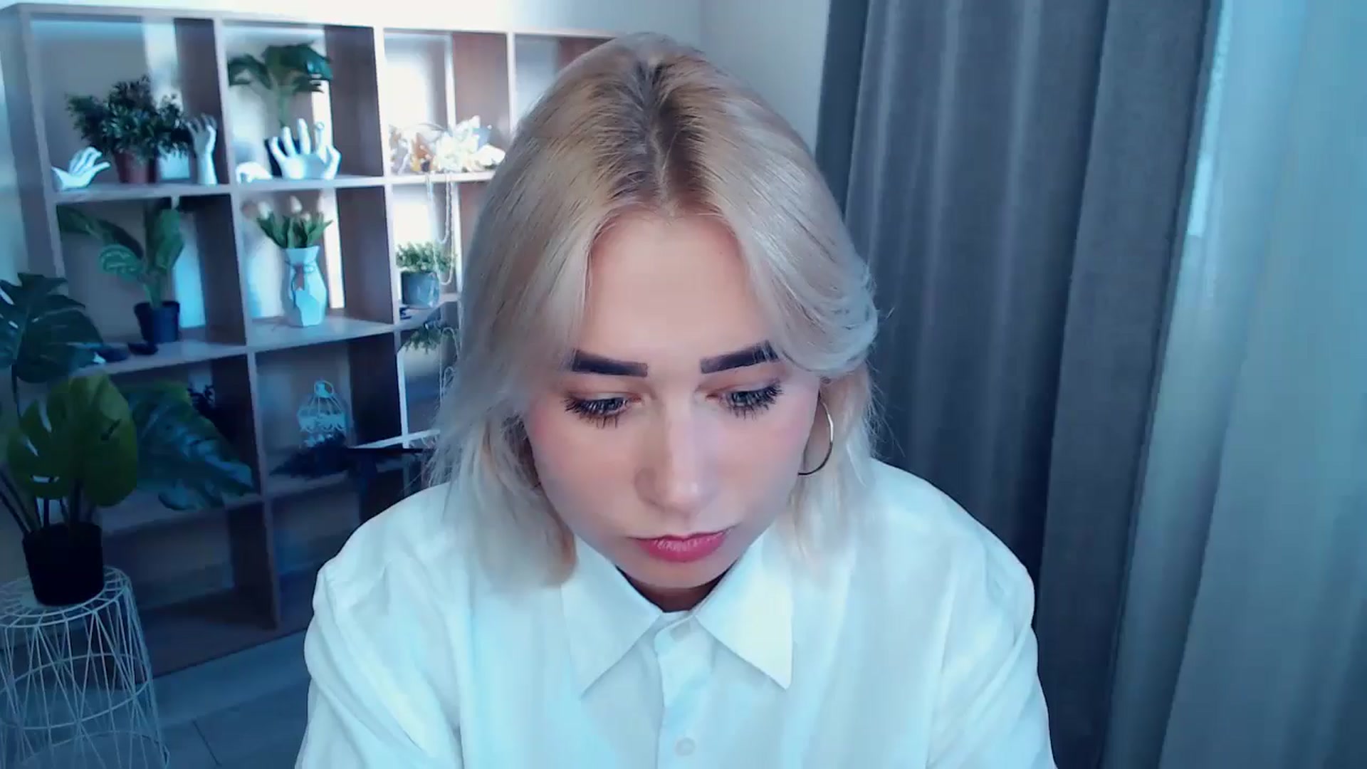 Gallery image thumbnail from Kukla_kolduna's myfreecams stream on, 09/08/2024, 15:56 image 1 of 20