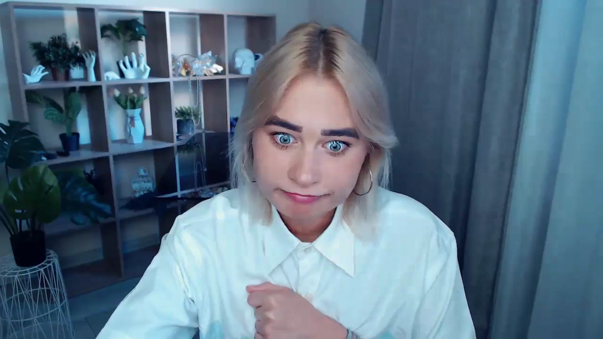 Gallery image thumbnail from Kukla_kolduna's myfreecams stream on, 09/08/2024, 15:56 image 18 of 20