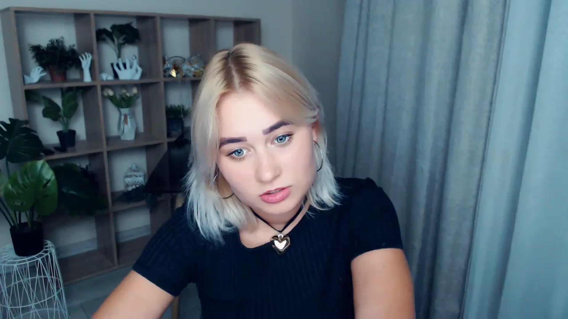 Gallery image thumbnail from Kukla_kolduna's myfreecams stream on, 09/08/2024, 18:43 image 19 of 20