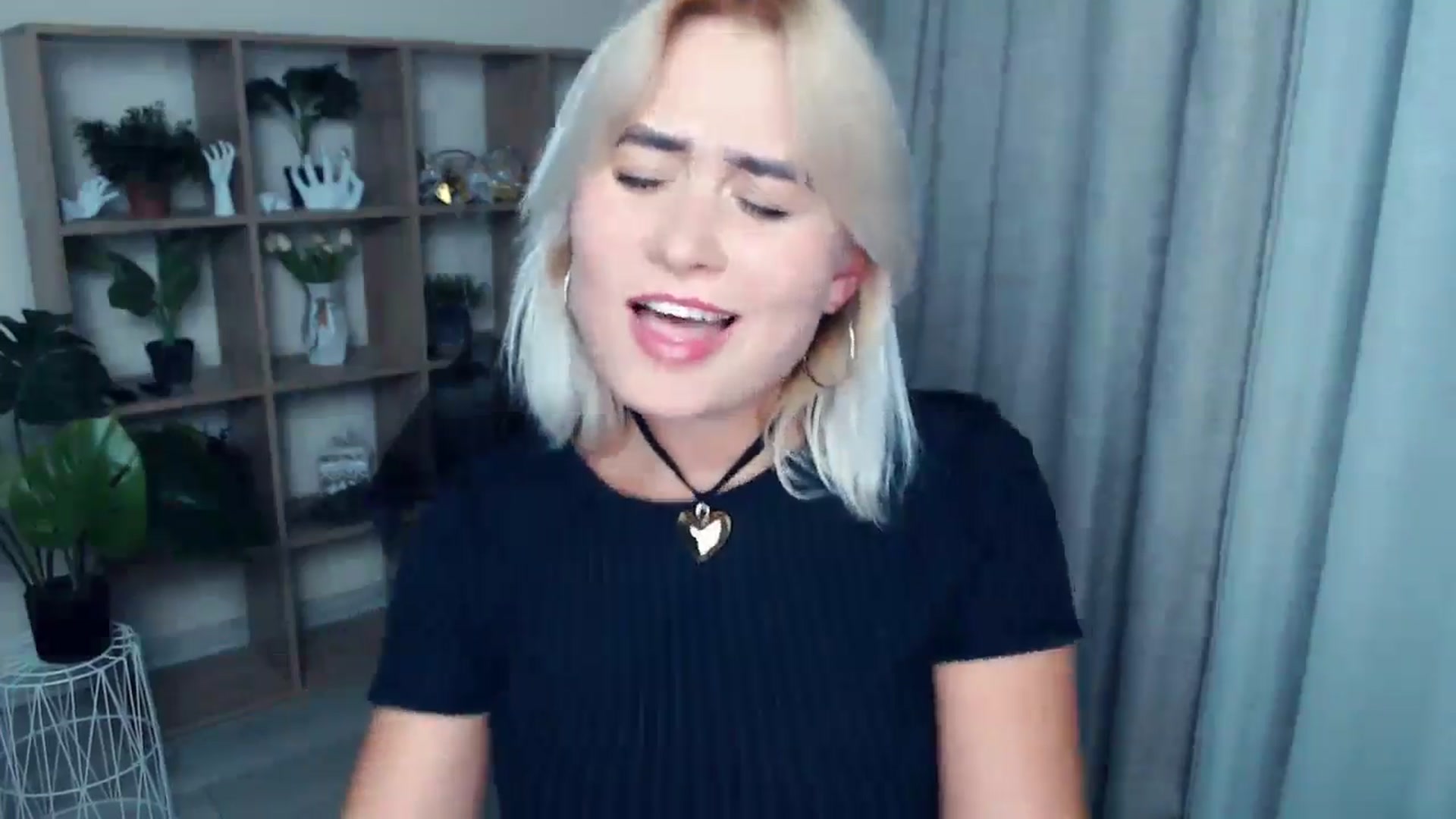 Gallery image thumbnail from Kukla_kolduna's myfreecams stream on, 09/08/2024, 18:43 image 5 of 20