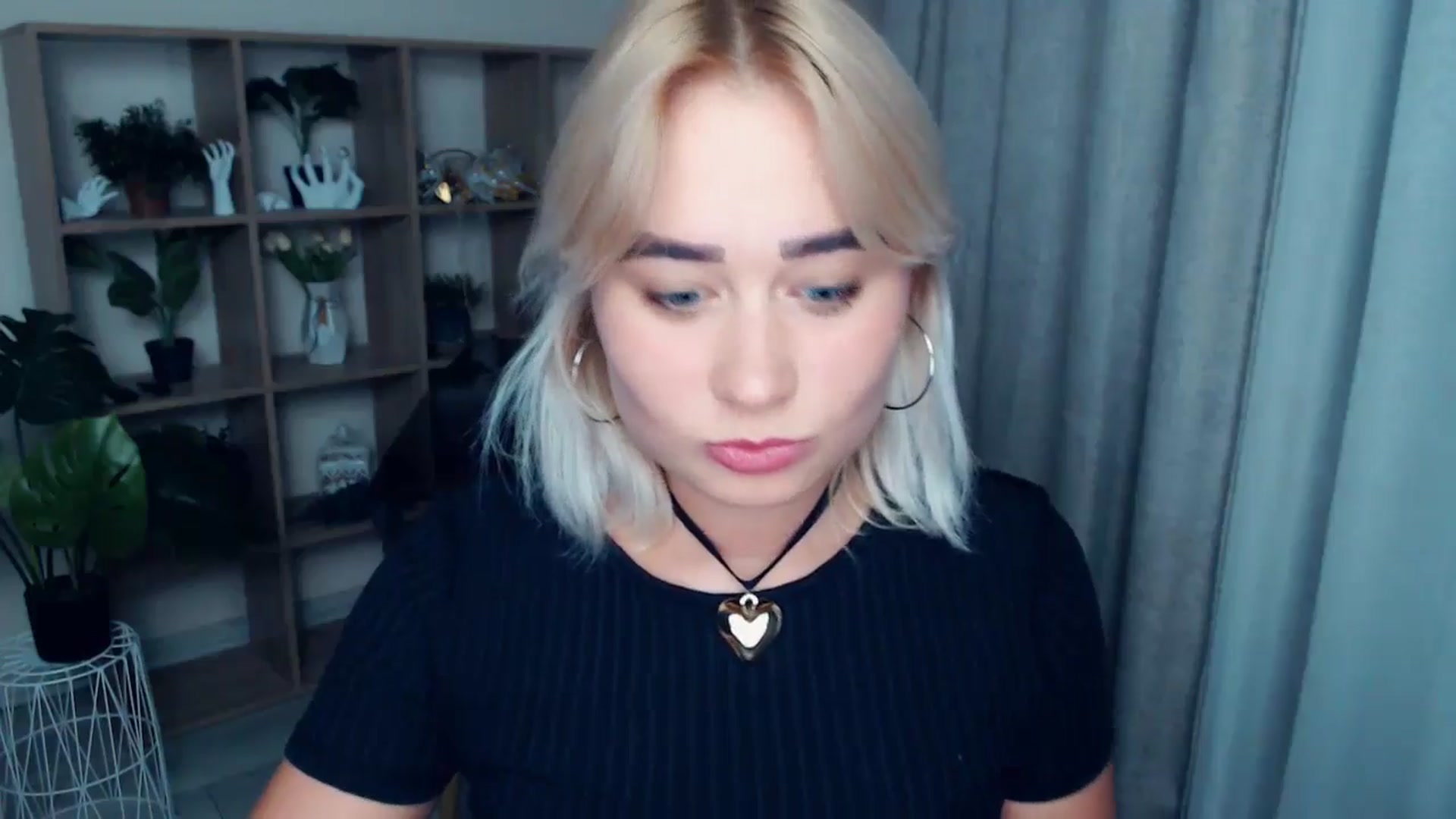 Gallery image thumbnail from Kukla_kolduna's myfreecams stream on, 09/08/2024, 18:43 image 10 of 20