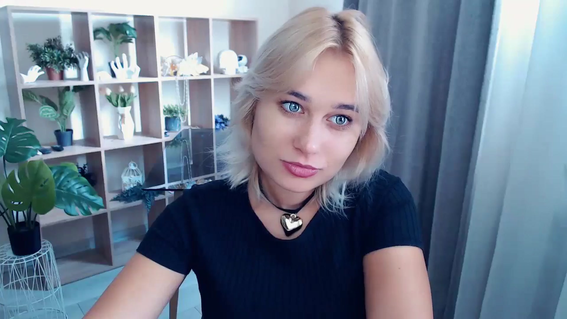 Gallery image thumbnail from Kukla_kolduna's myfreecams stream on, 09/13/2024, 09:09 image 7 of 20