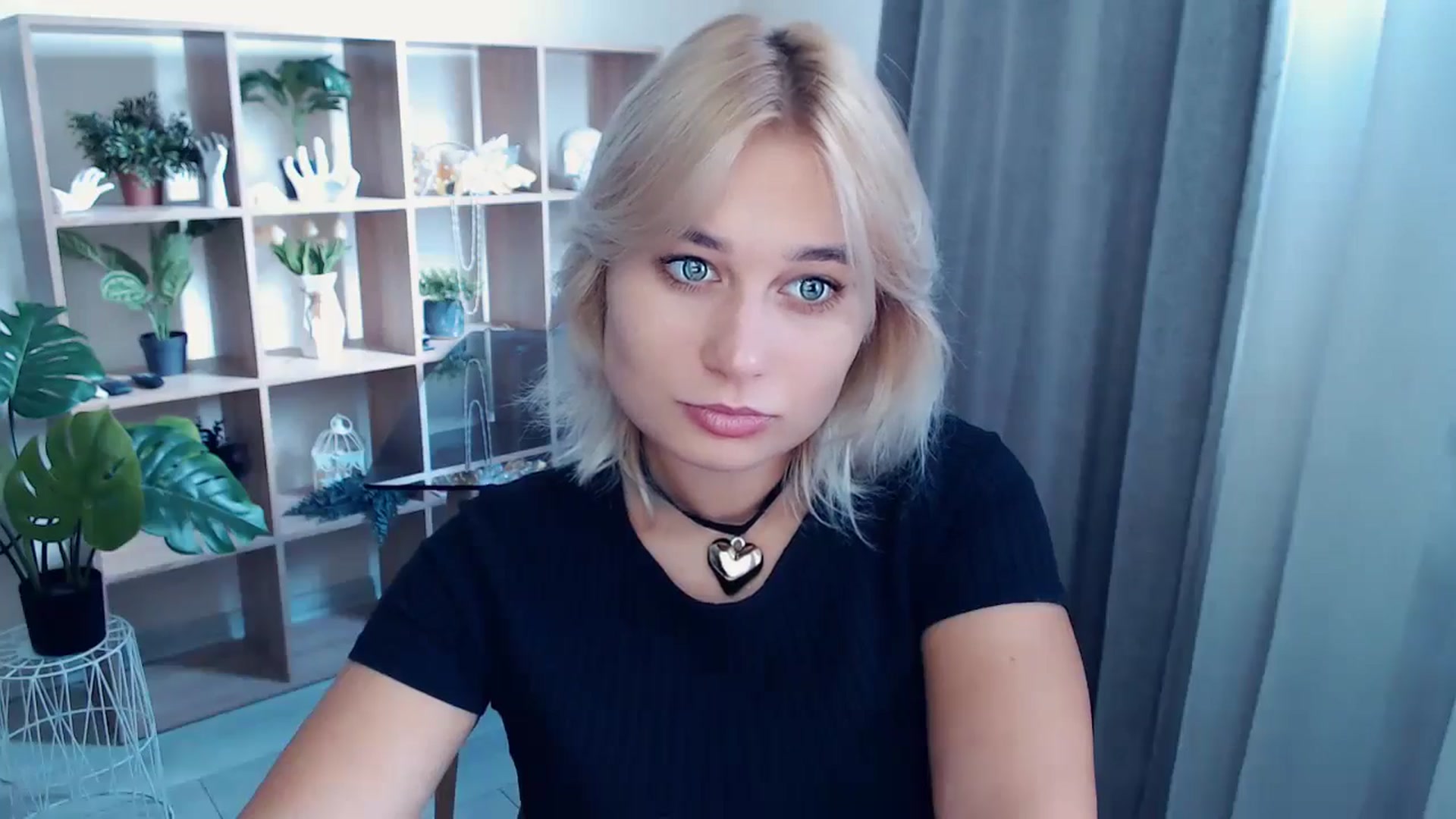 Gallery image thumbnail from Kukla_kolduna's myfreecams stream on, 09/13/2024, 09:09 image 8 of 20