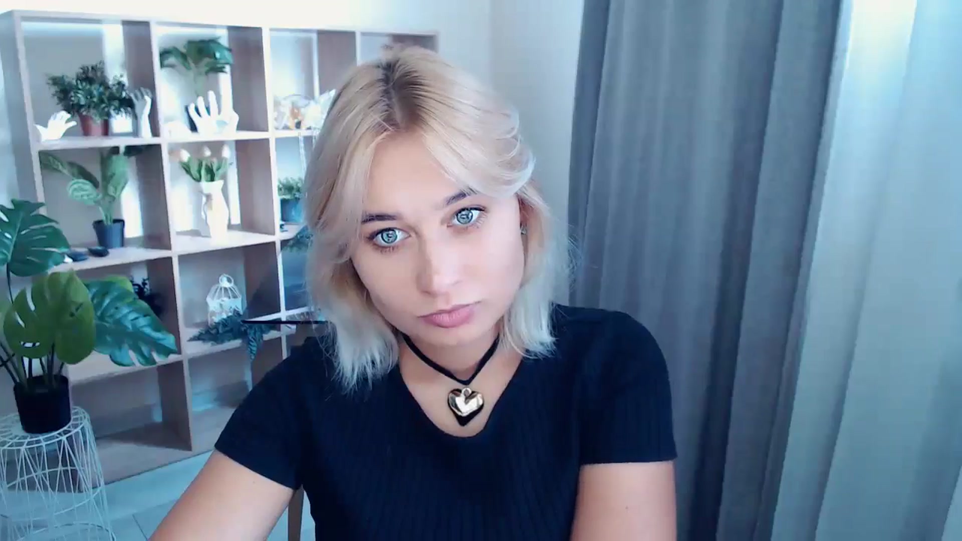Gallery image thumbnail from Kukla_kolduna's myfreecams stream on, 09/13/2024, 09:09 image 19 of 20